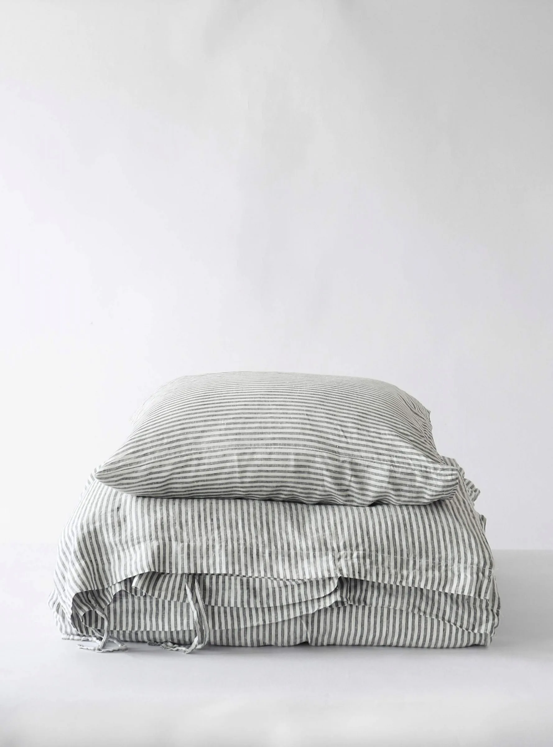 Duvet cover linen 150x200 cm, Grey/white Tell Me More