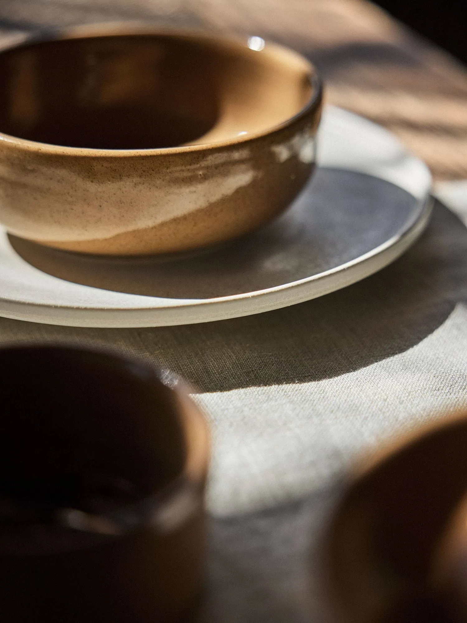 Elio bowl, Dark brown, Ø14x5 cm Tell Me More