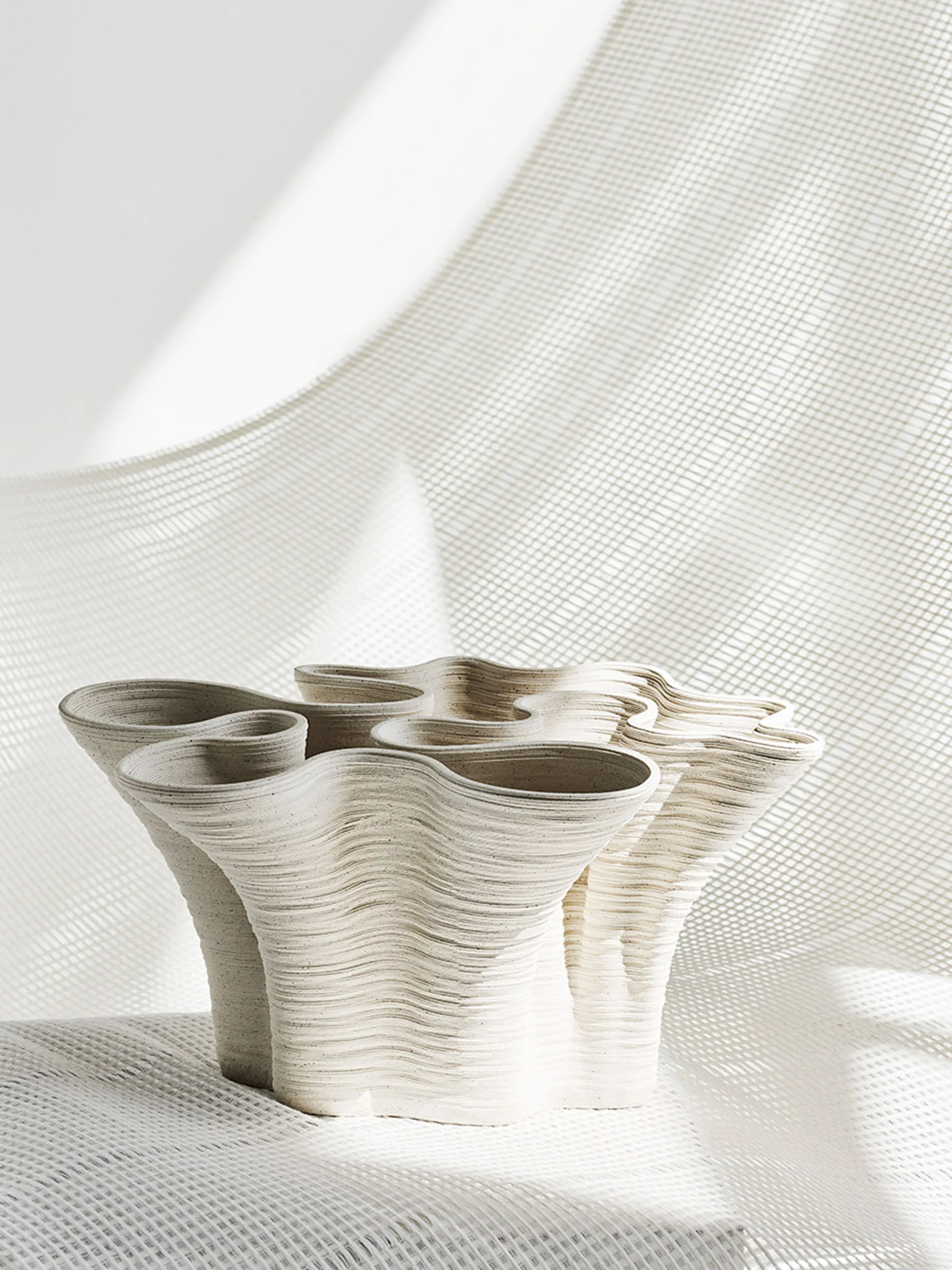 Fiordo vase small, Off-white Tell Me More