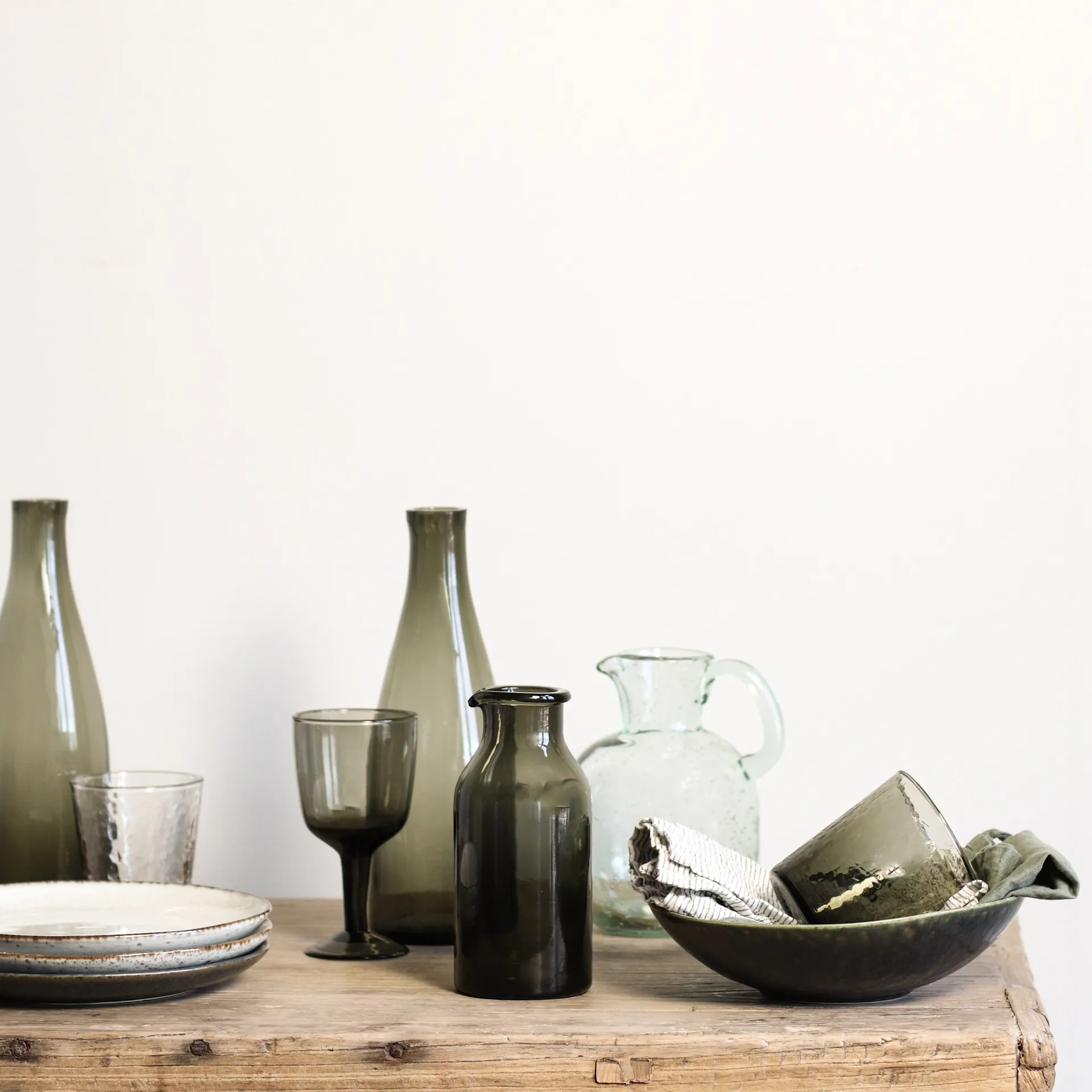 Galette wine glass low 25 cl, smoke (grey) Tell Me More