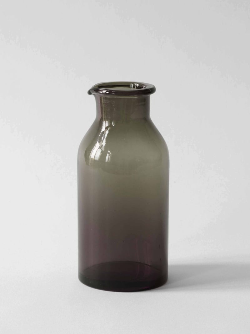 Tell Me More Ivy carafe 60 cl Smoke