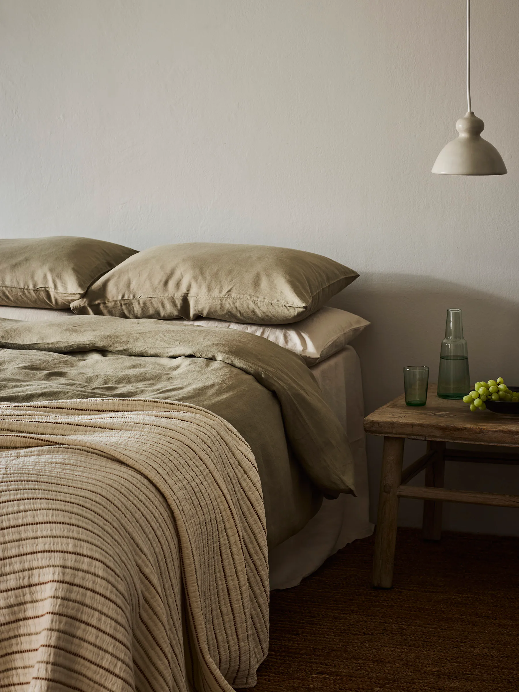 Lola bedspread 140x200 cm, Off-white Tell Me More