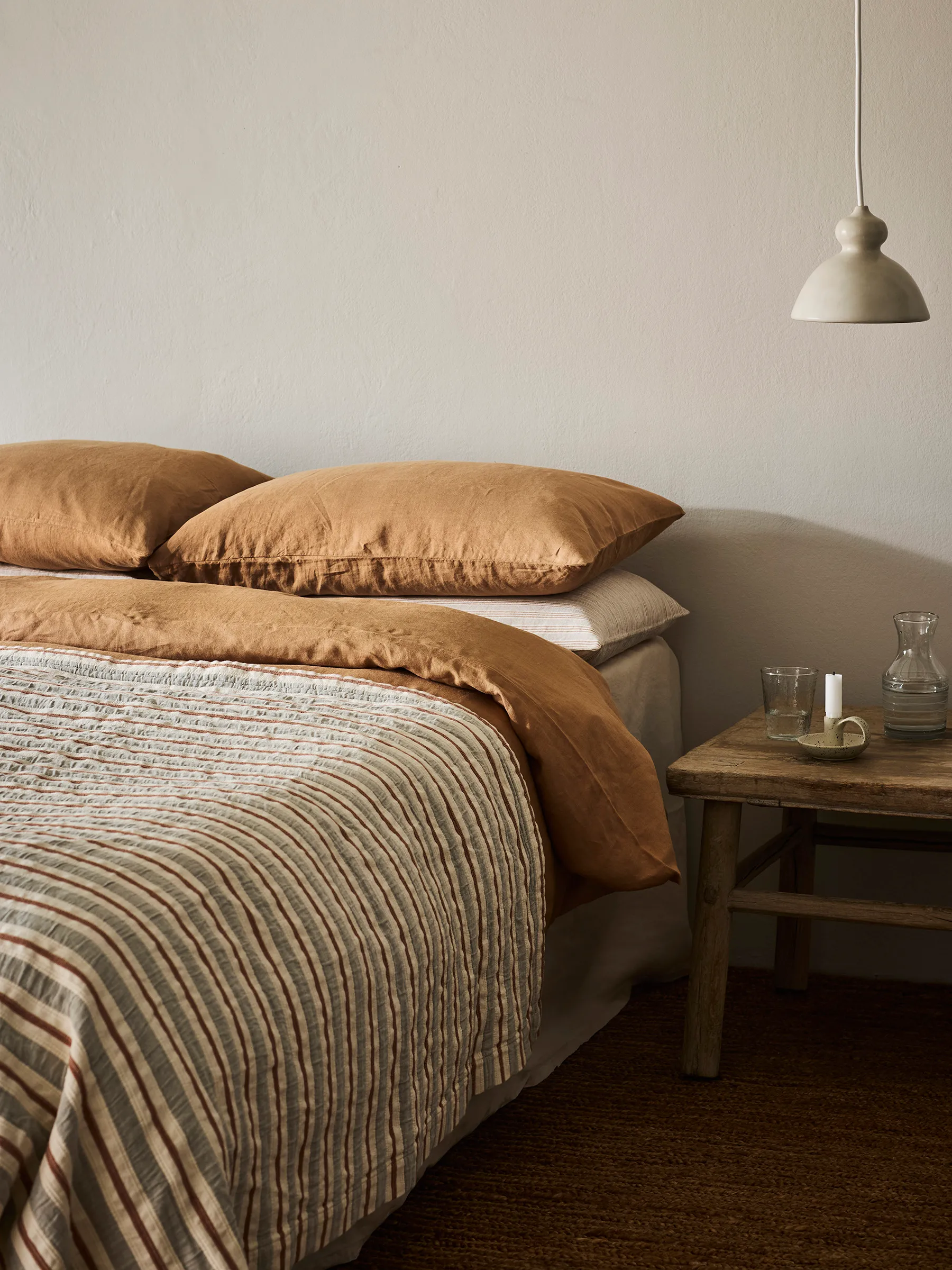Malva bedspread 180x260 cm, Gray-rust red Tell Me More