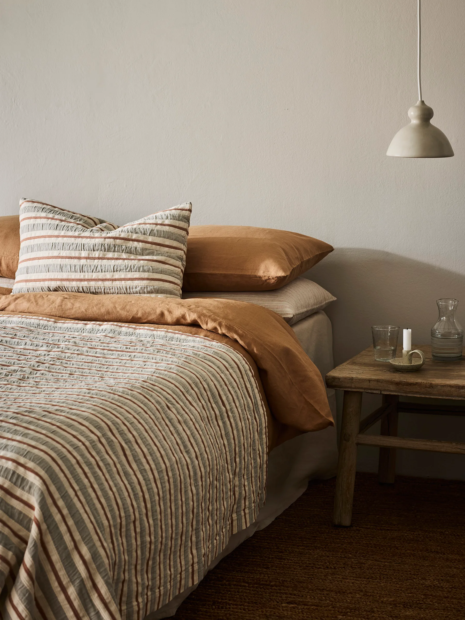 Malva bedspread 180x260 cm, Gray-rust red Tell Me More