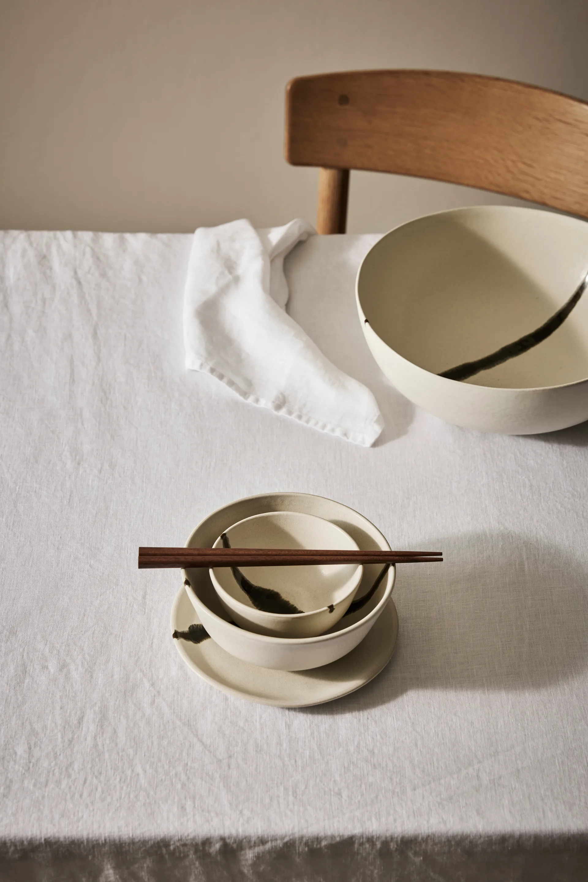 Toledo side plate Ø17.5 cm, Off-white Tell Me More