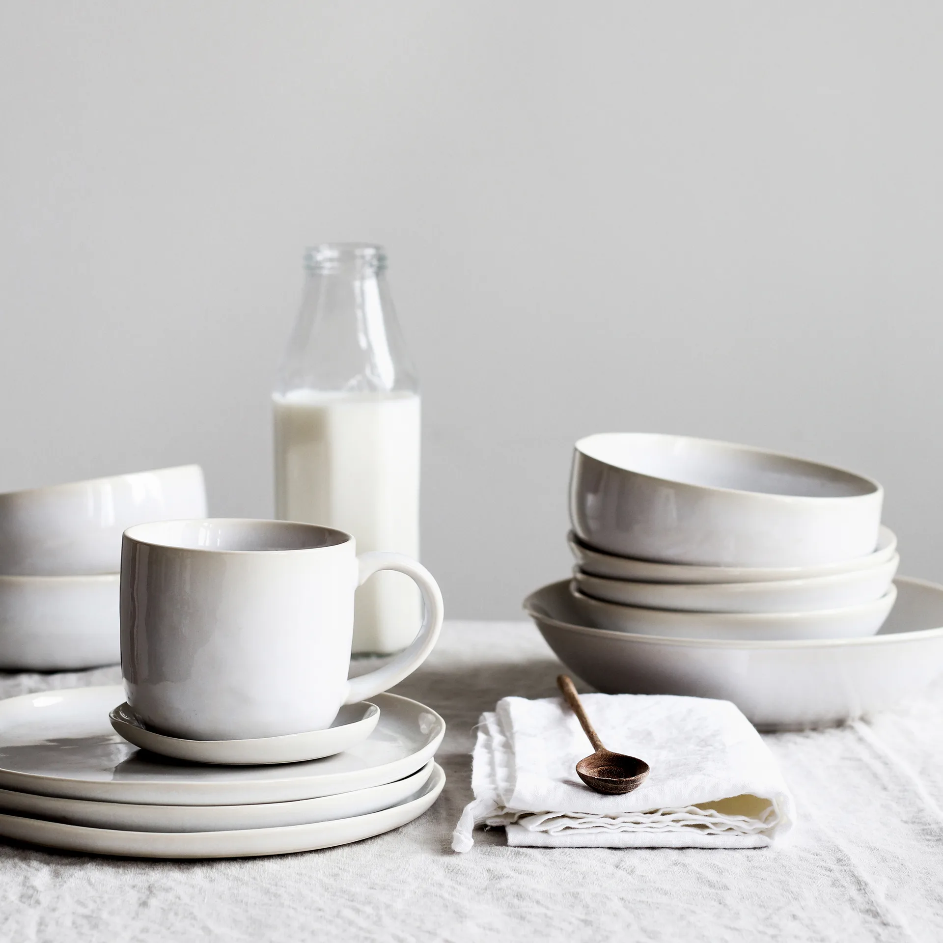 Vince deep plate Ø22.5 cm, White Tell Me More