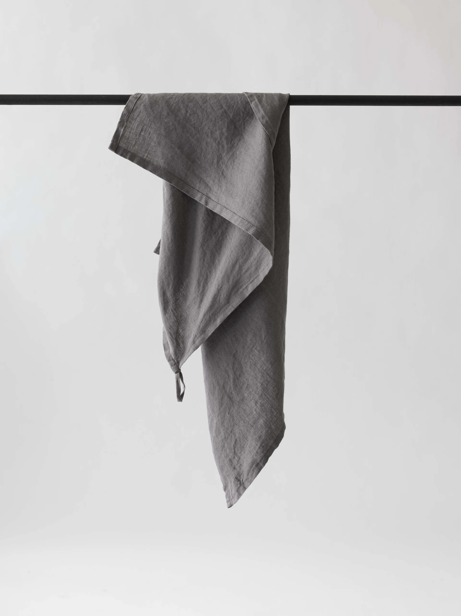 Washed linen napkin, dark grey Tell Me More