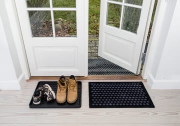 Dot doormat - Black. 40x60 cm - tica copenhagen