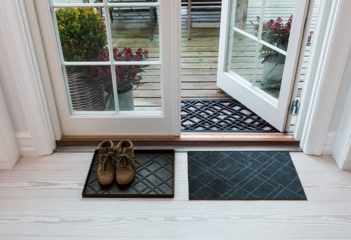 Lines rubber doormat - 45x75 cm - tica copenhagen