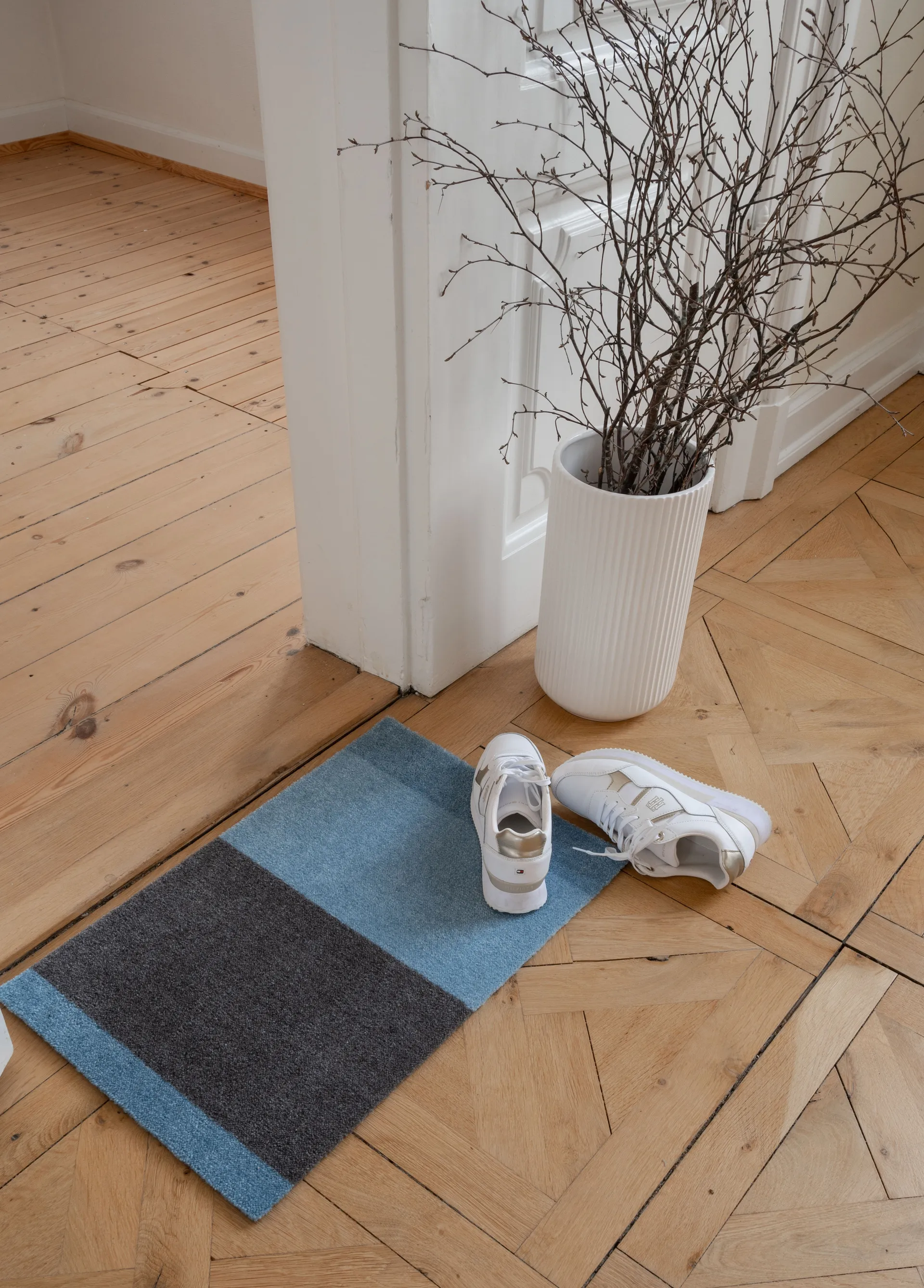 Stripes doormat horizontal, Blue-steel grey. 40x60 cm tica copenhagen