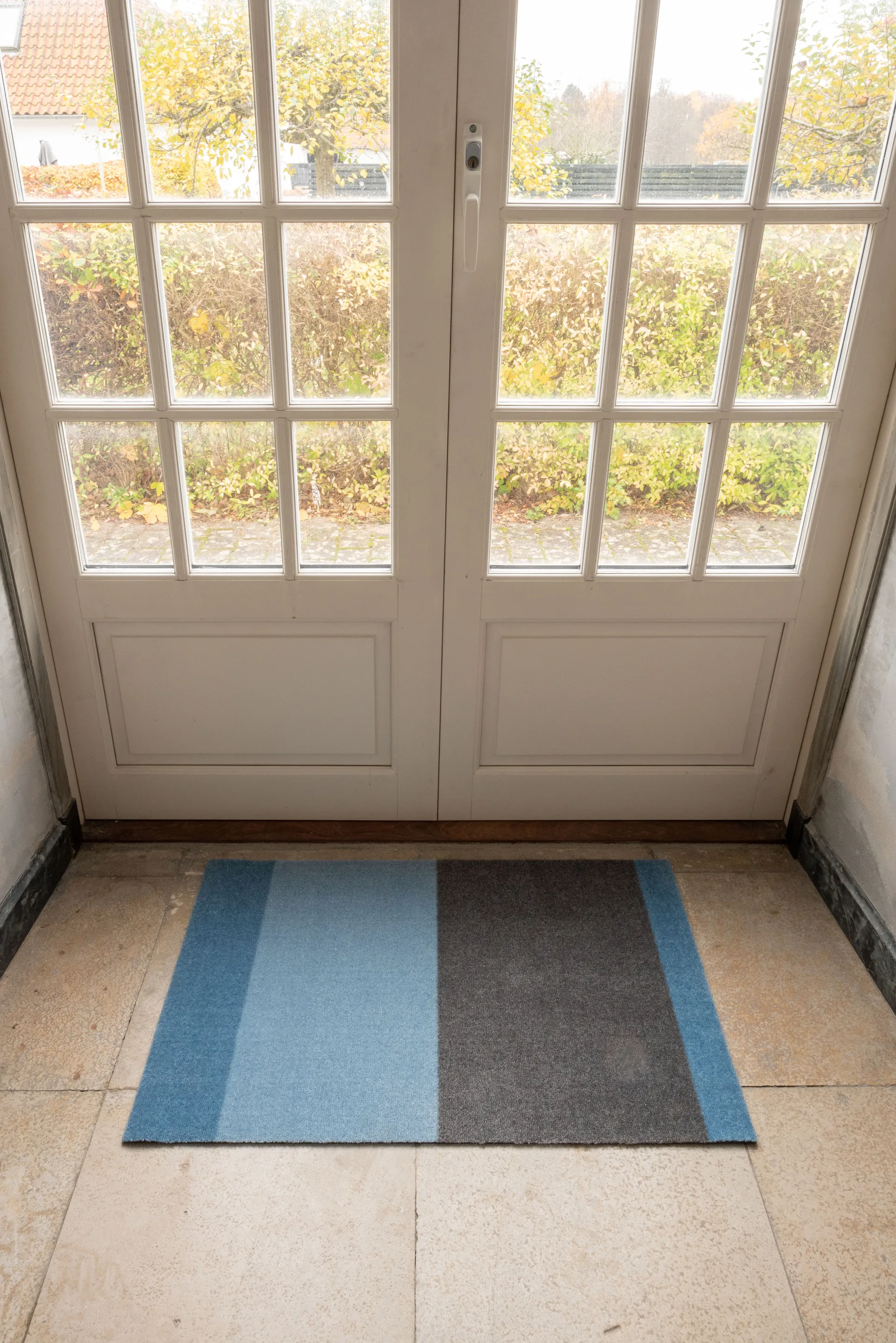 Stripes doormat horizontal, Blue-steel grey. 60x90 cm tica copenhagen