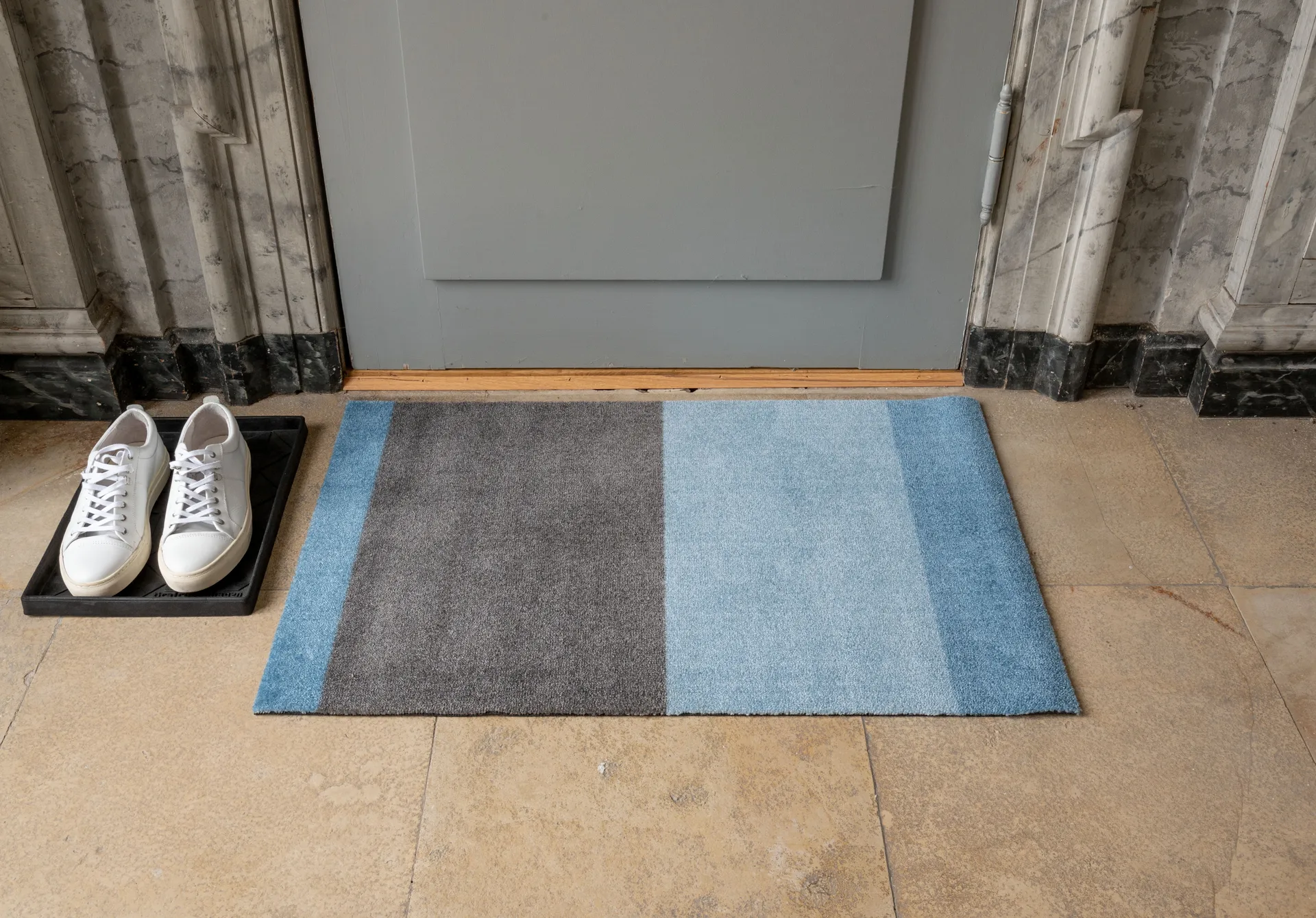 Stripes doormat horizontal, Blue-steel grey. 60x90 cm tica copenhagen