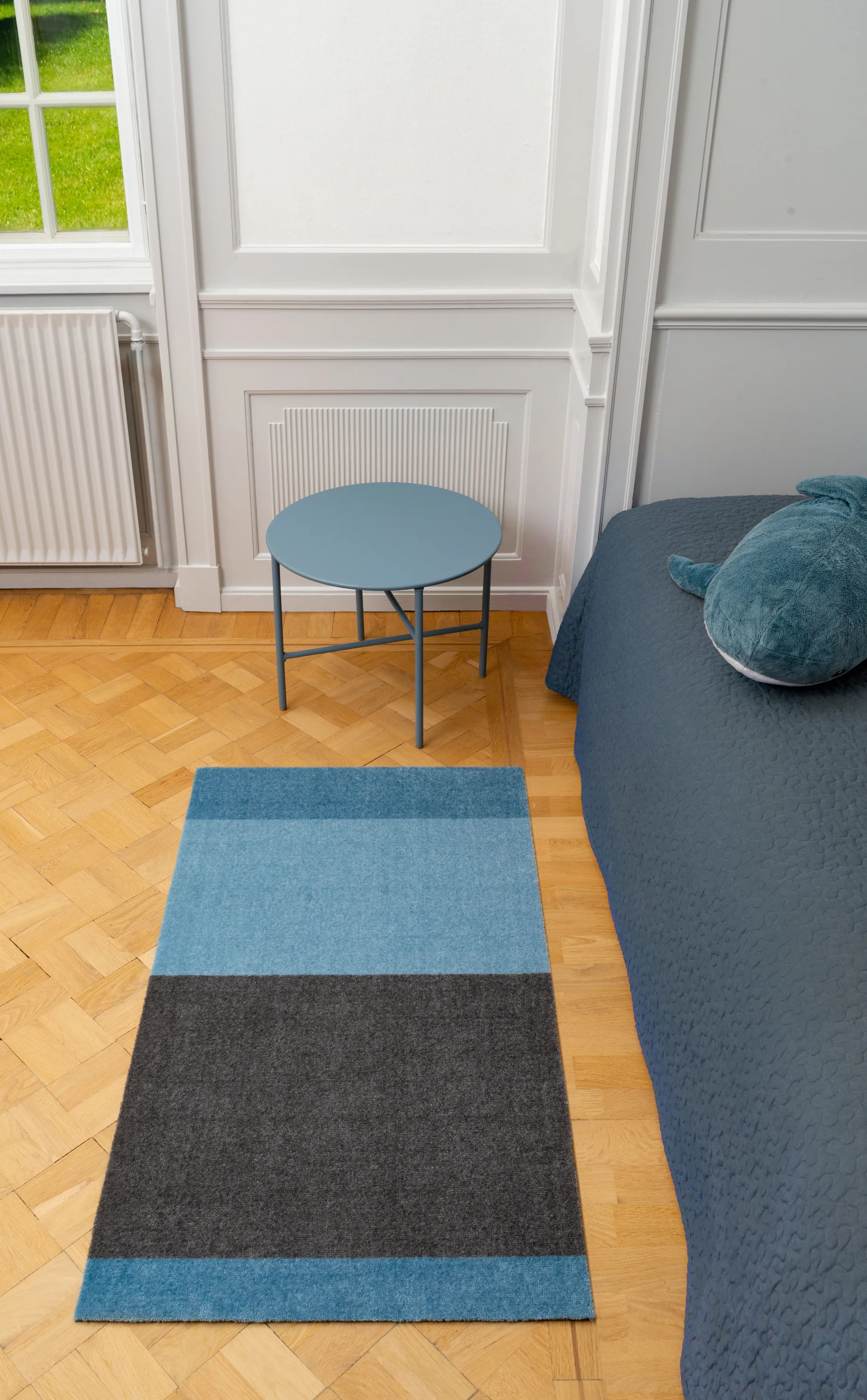 Stripes hallway rug horizontal, Blue-steel grey. 67x120 cm tica copenhagen