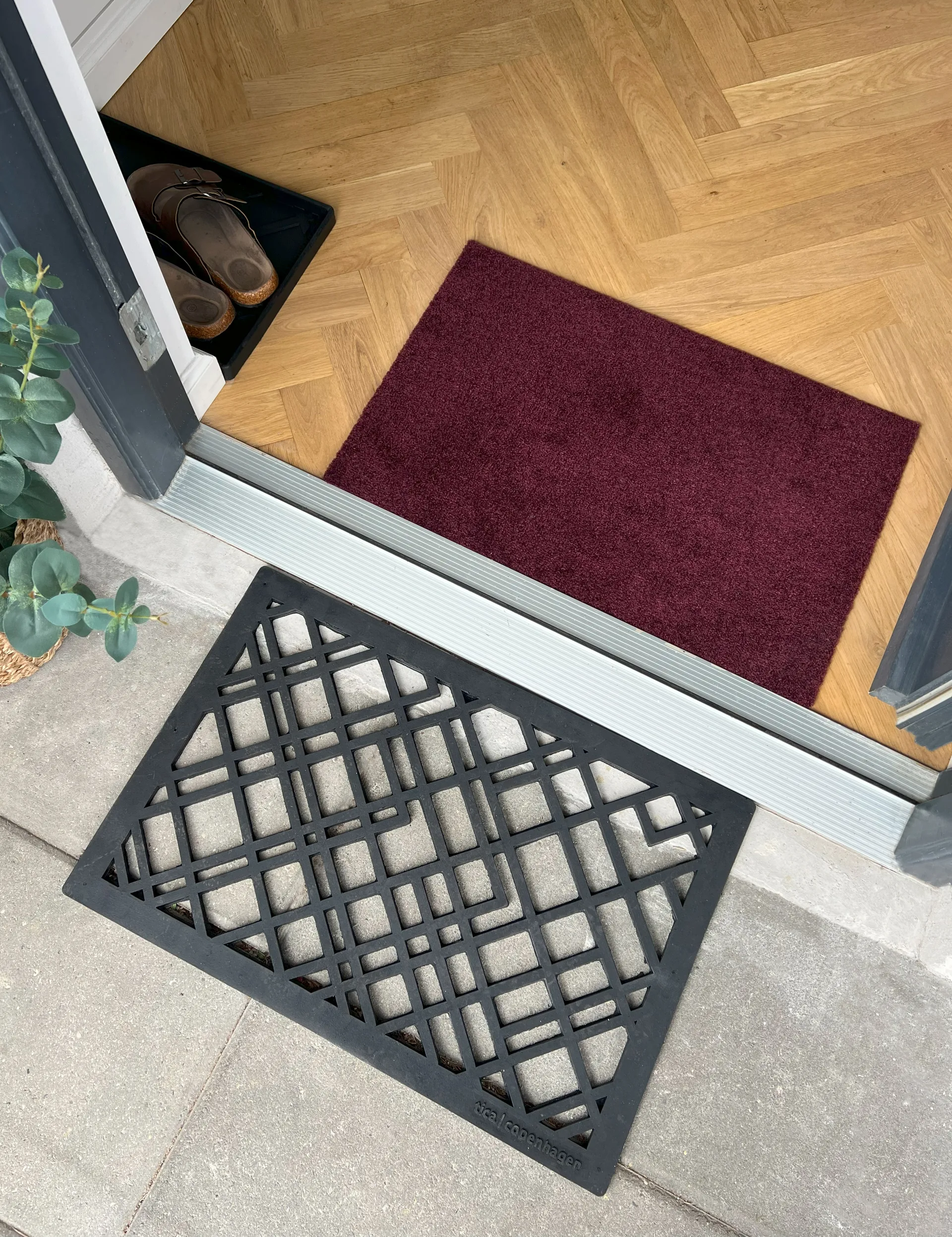 Unicolor doormat, Bordeaux, 40x60 cm tica copenhagen