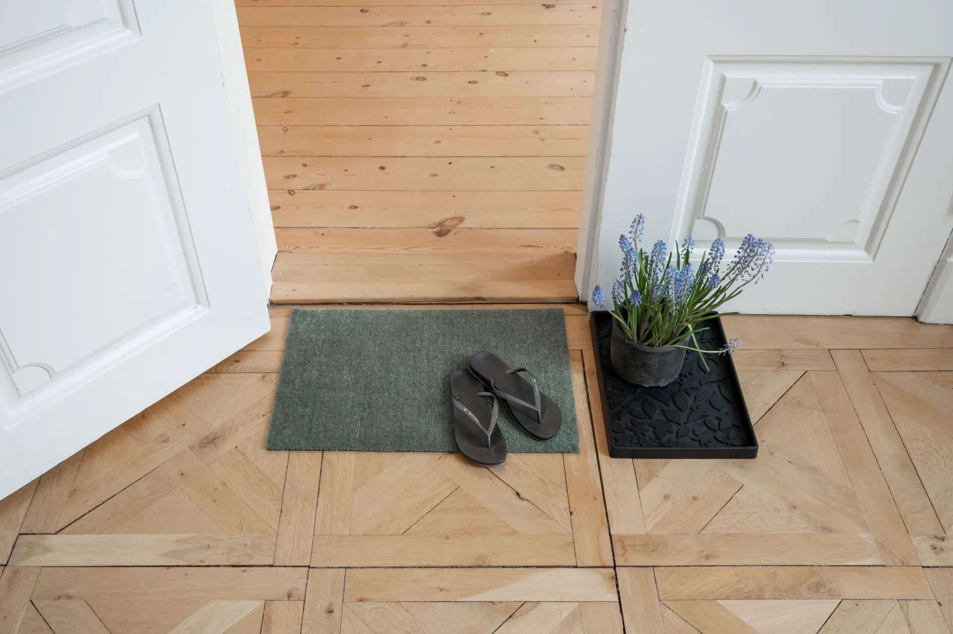 Unicolor doormat, Dusty green. 40x60 cm tica copenhagen