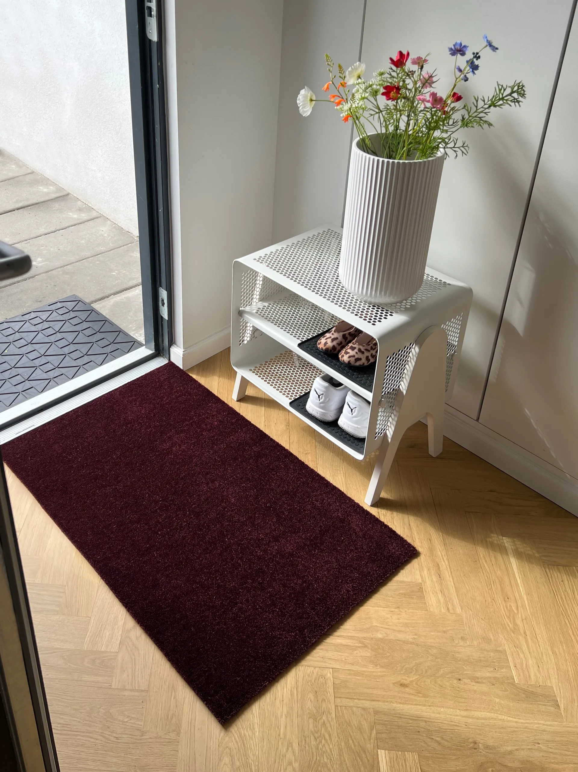 Unicolor hallway rug, Bordeaux, 67x120 cm tica copenhagen
