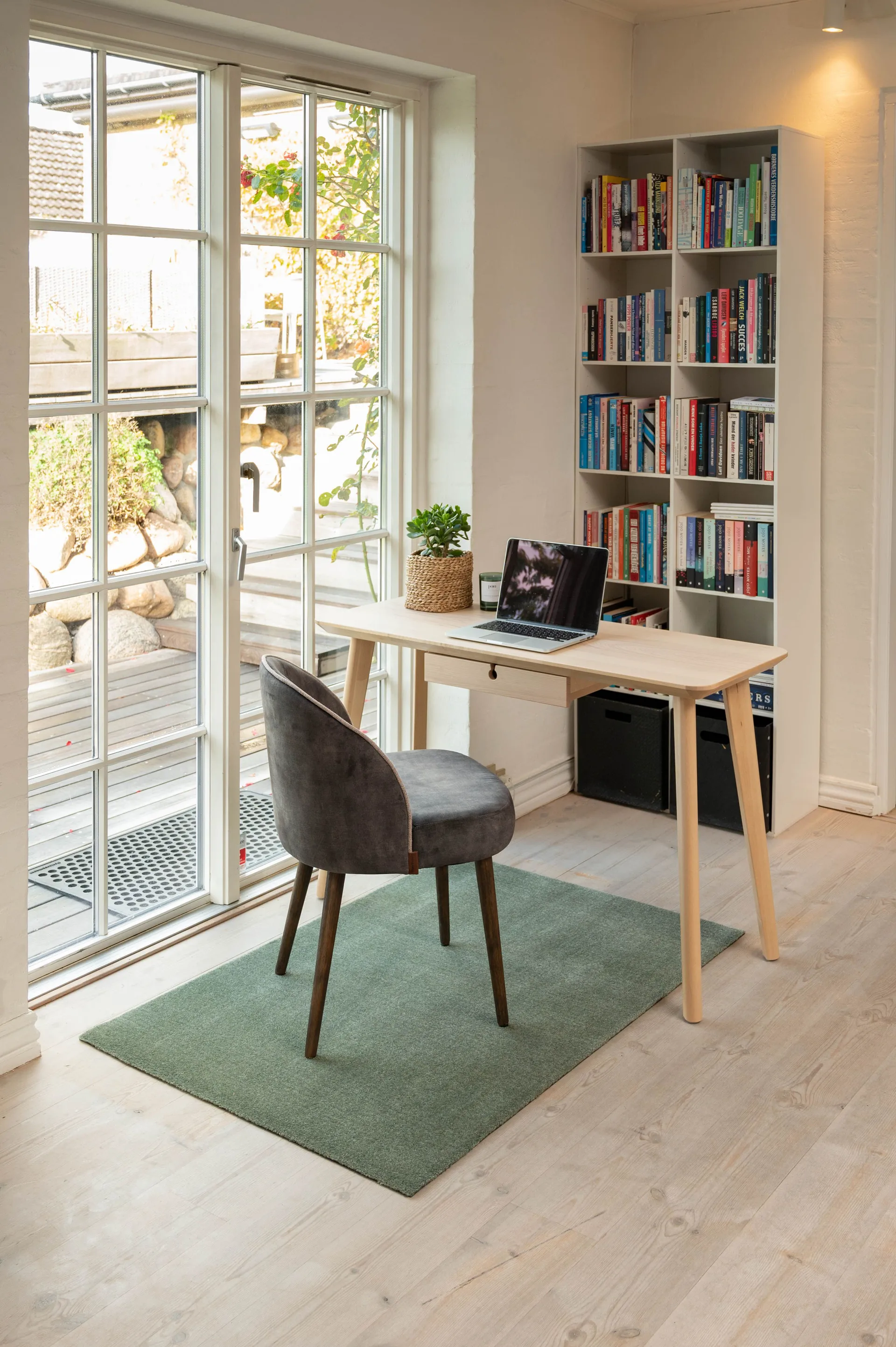 Unicolor hallway rug, Dusty green. 90x130 cm tica copenhagen