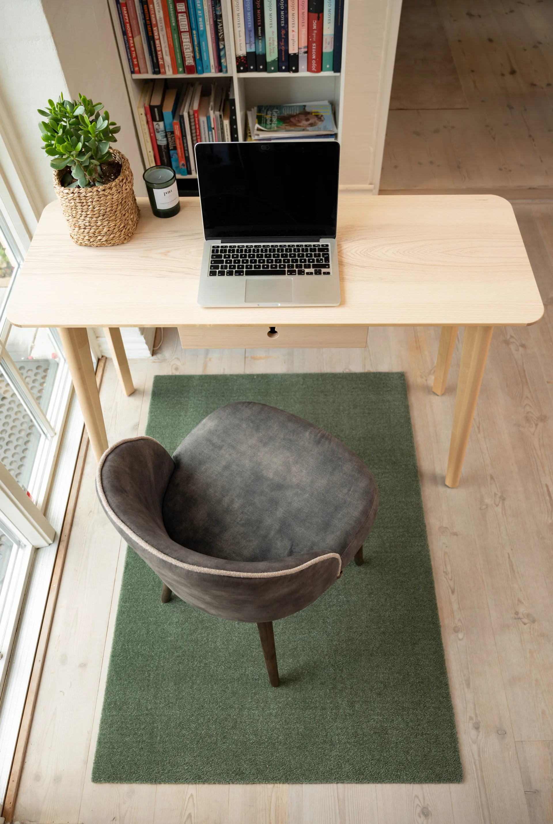 Unicolor hallway rug, Dusty green. 90x130 cm tica copenhagen