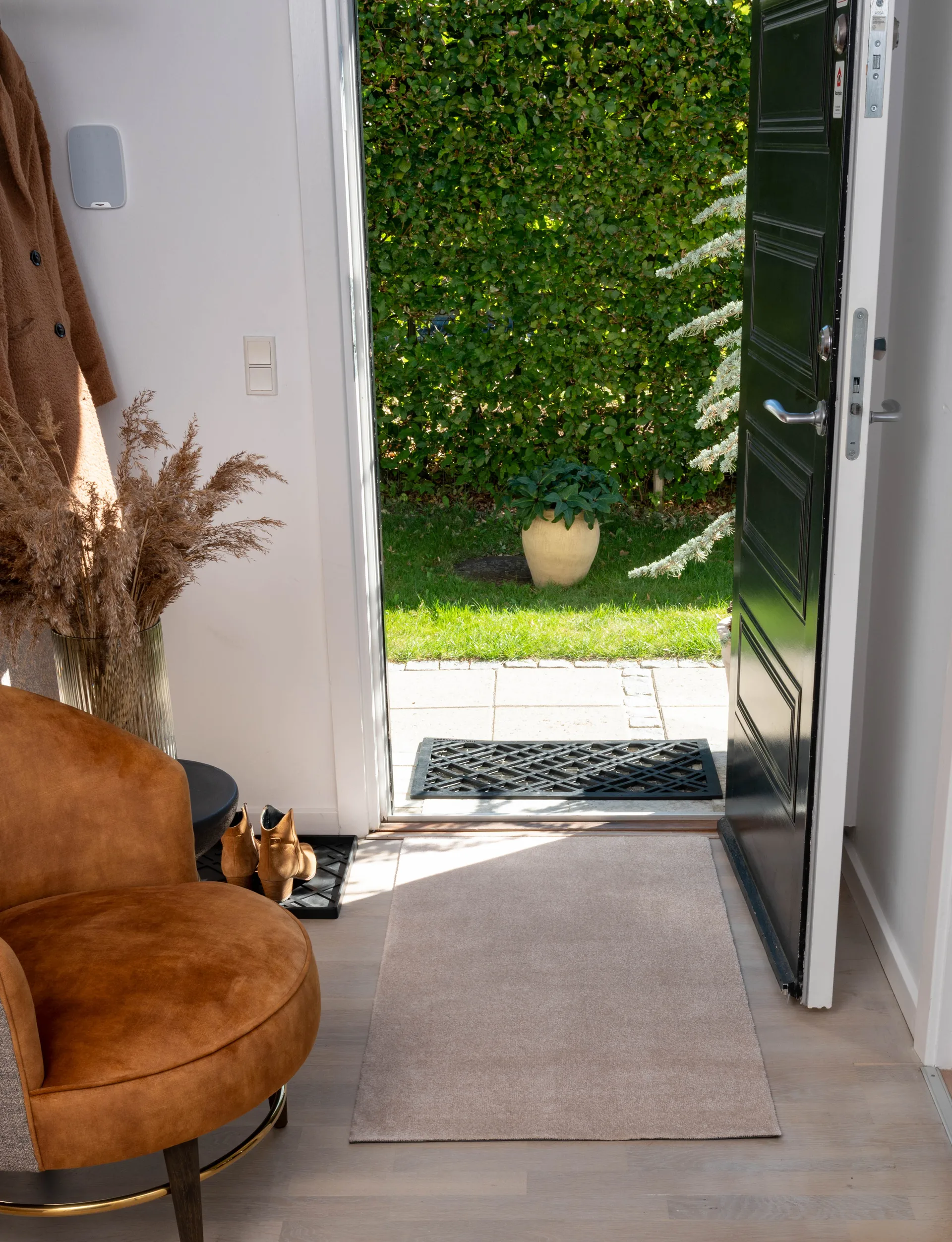 Unicolor hallway rug, Ivory. 67x120 cm tica copenhagen