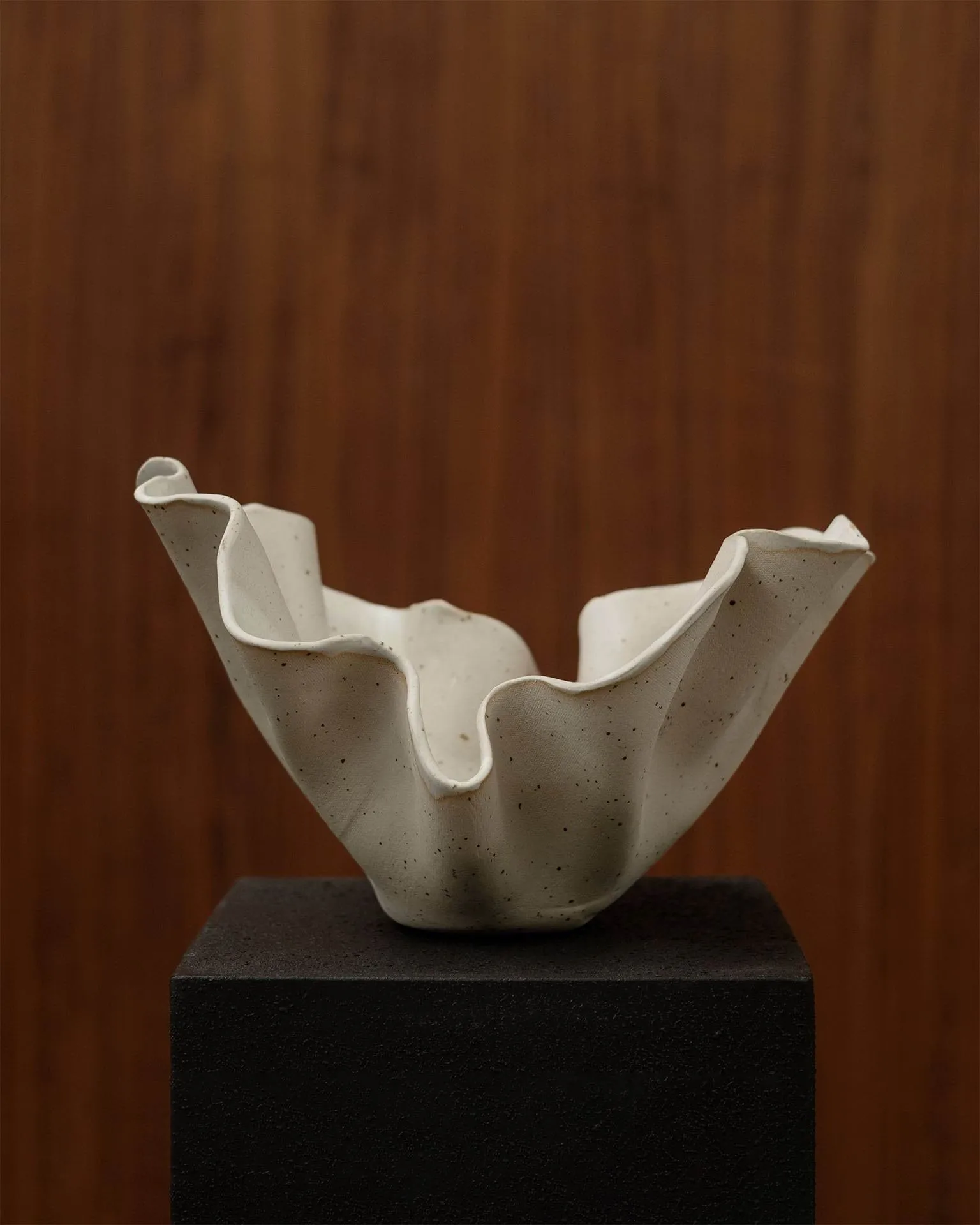Amnell sculpture, Beige, 29x18 cm Tinted
