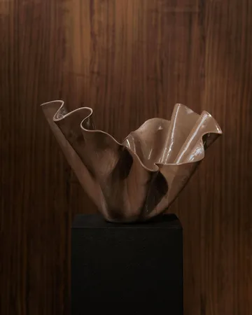 Amnell sculpture - Brown, 39x25 cm - Tinted