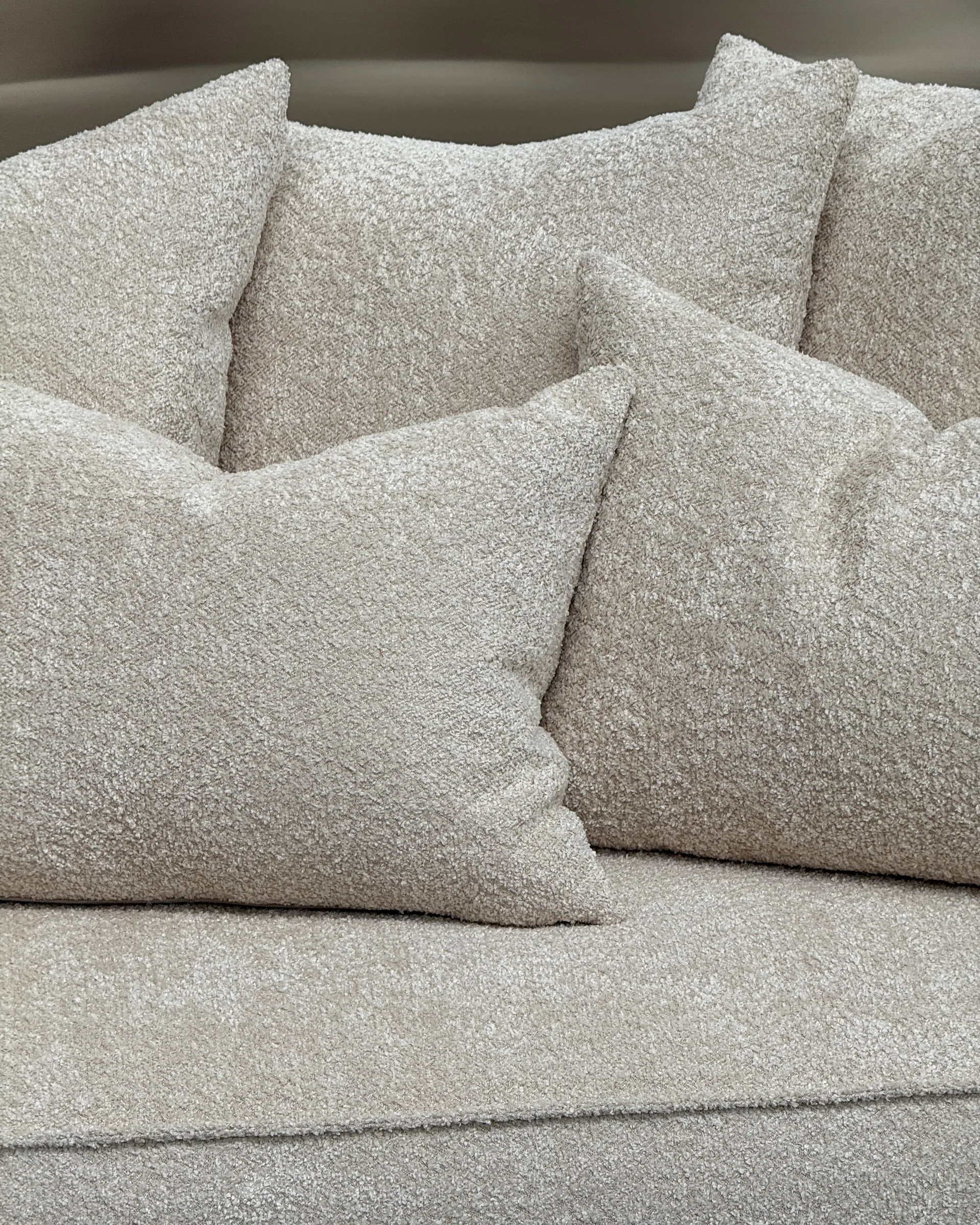 Cornell sofa, Bouclé soft sand Tinted