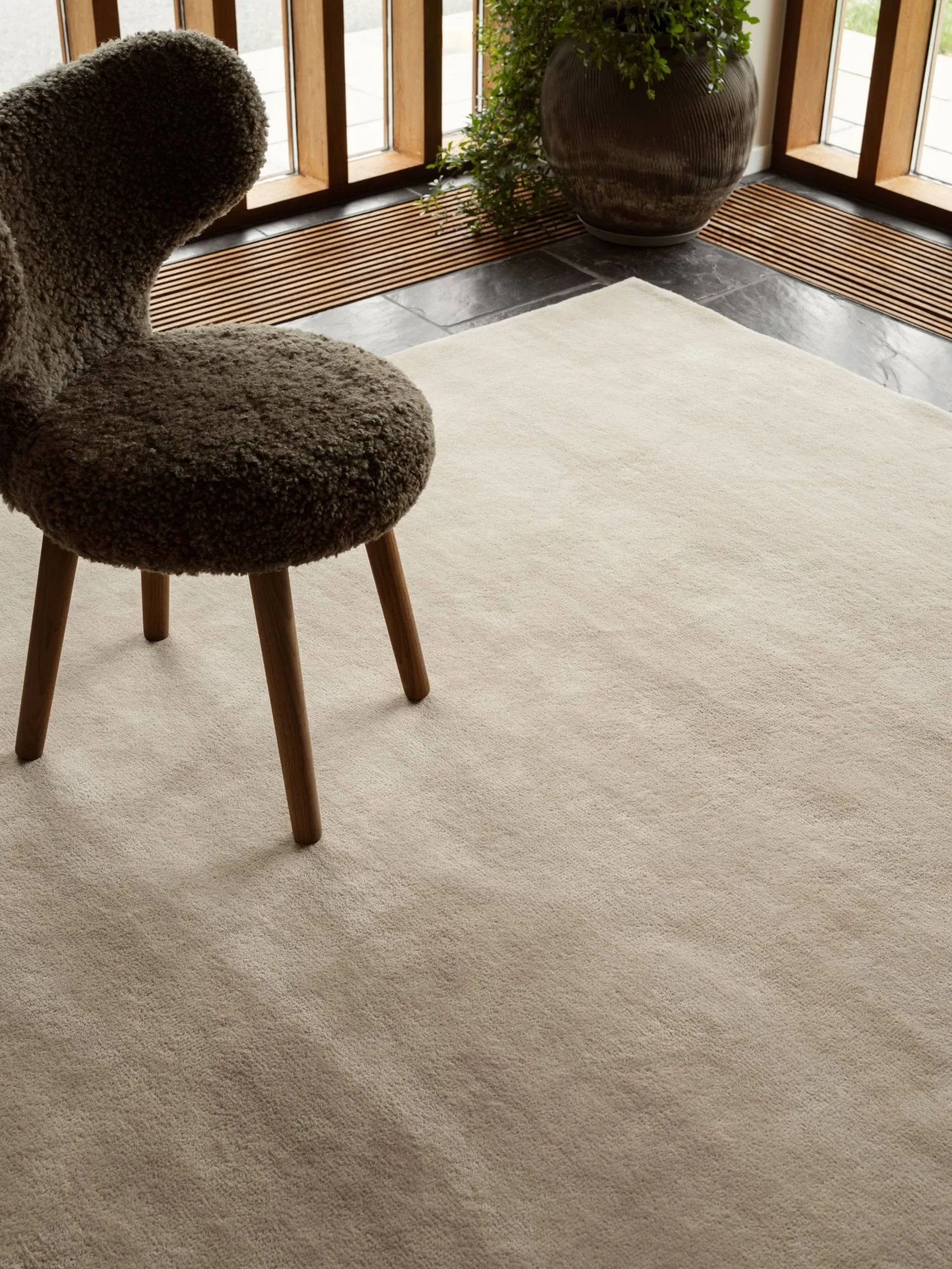 Liljehok wool rug, Beige, 200x300 cm Tinted