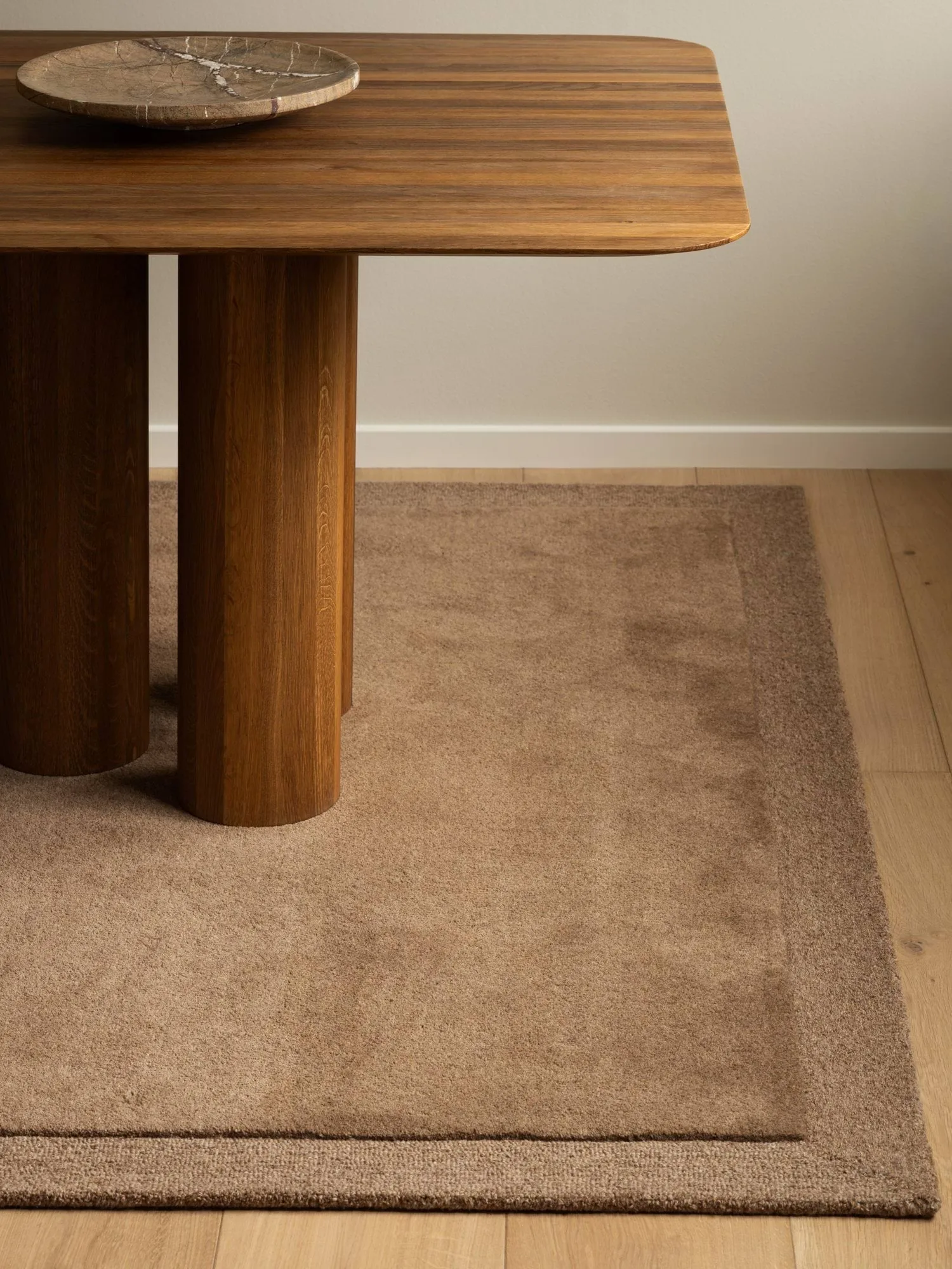 Louis wool rug, Beige brown, 250x350 cm Tinted