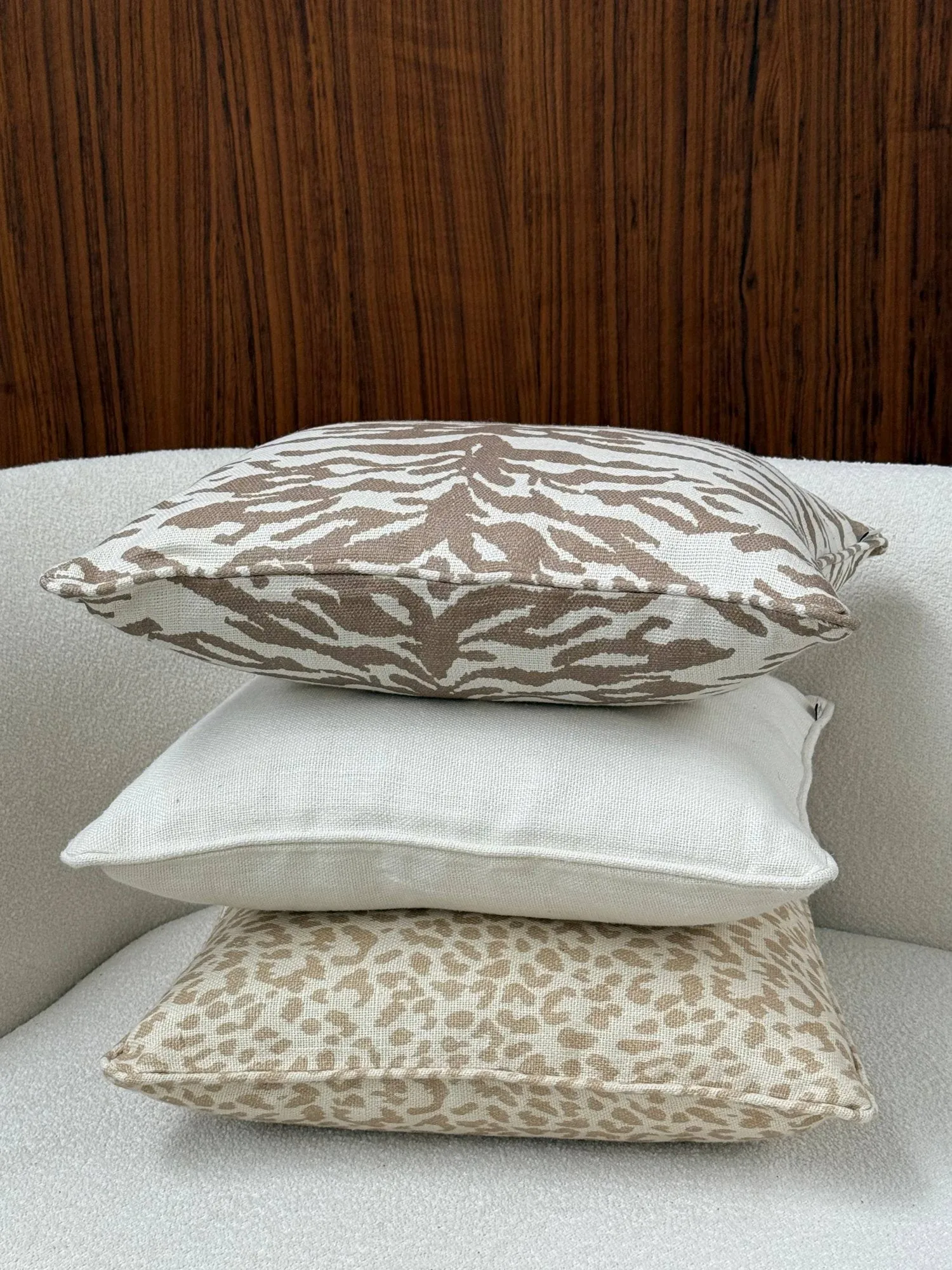 Norell cushion, Leopard beige-off white, 50x50 cm Tinted