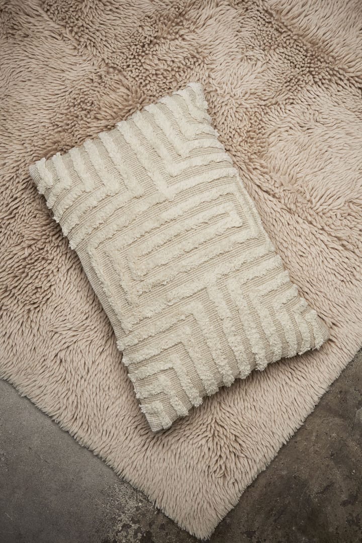 Telin cushion 30x50 cm, Offwhite Tinted