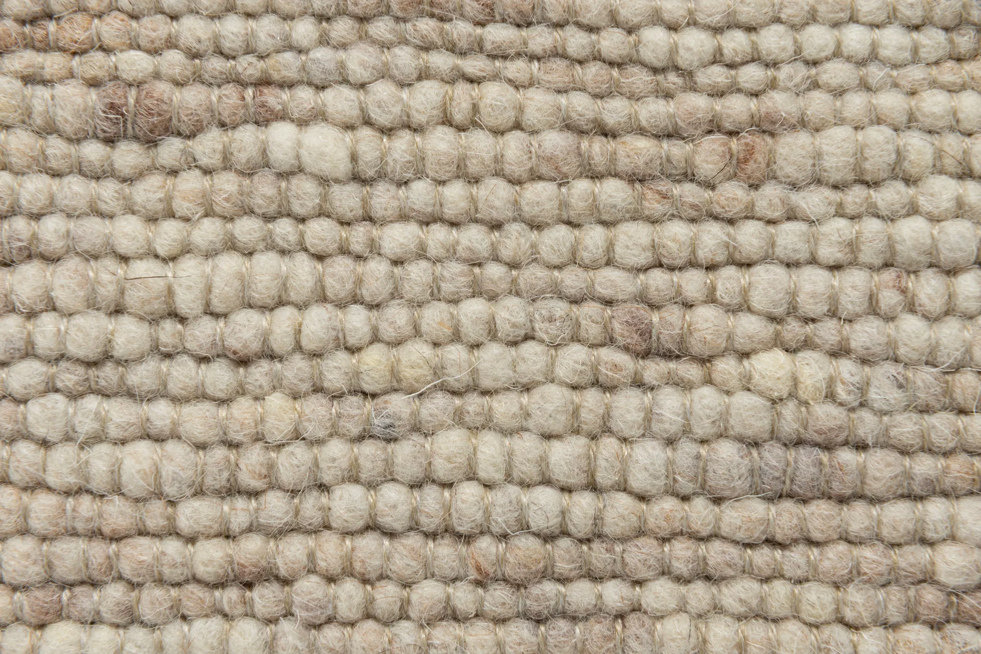 Sierrafil rug, Ecru no. 32, 90x180 cm Tisca