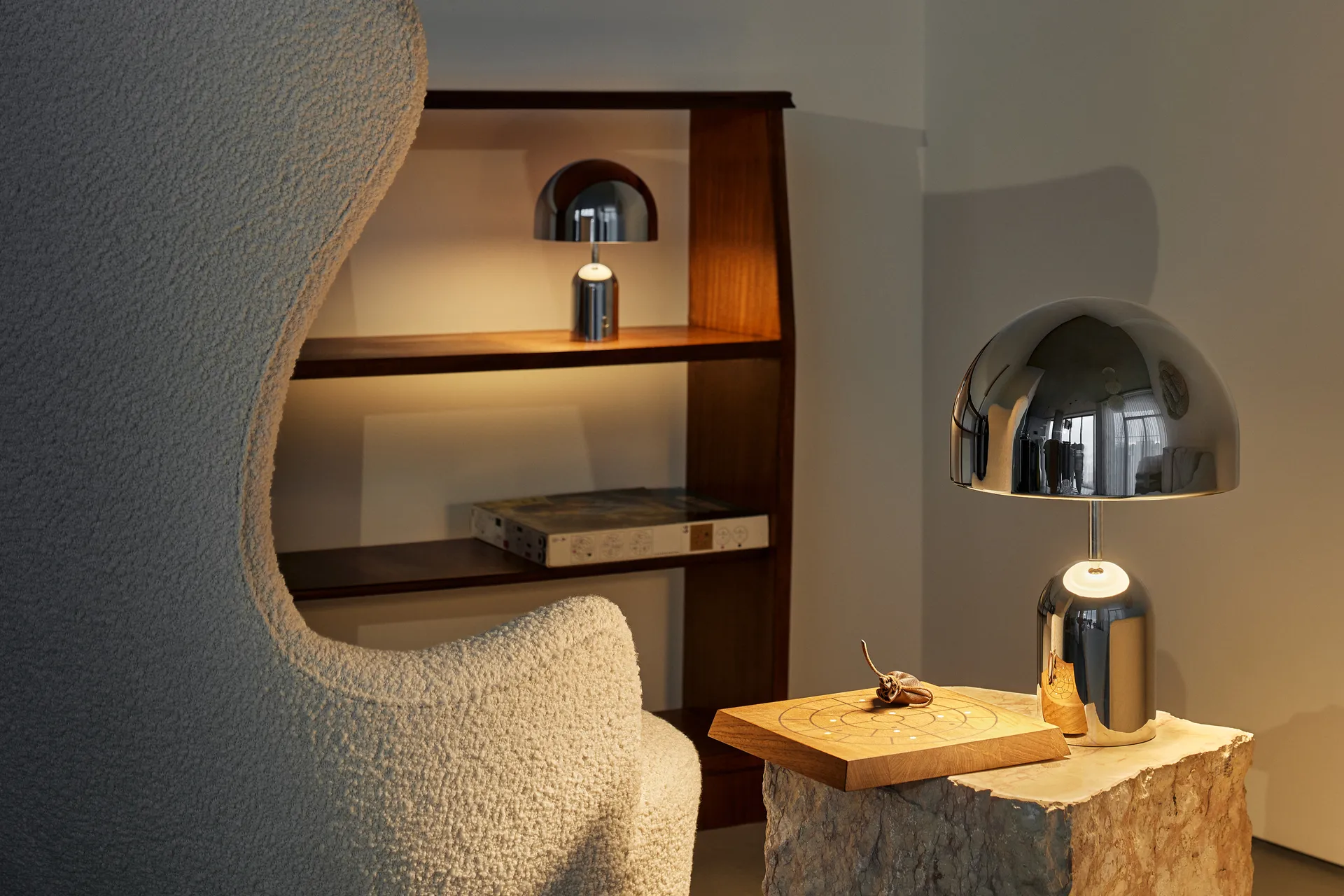 Bell table lamp, Silver Tom Dixon