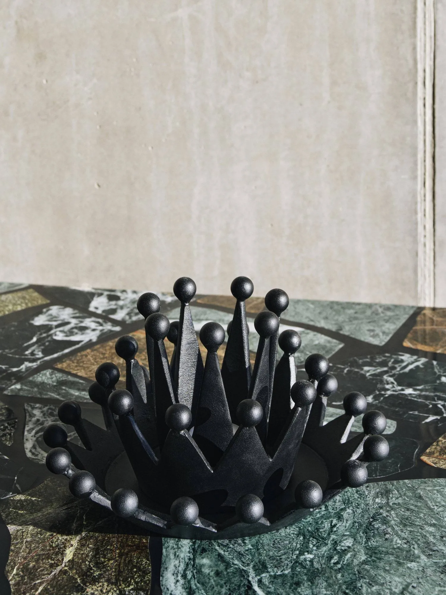 Cast iron tealight holder, Ø8.8x12.1 cm Tom Dixon