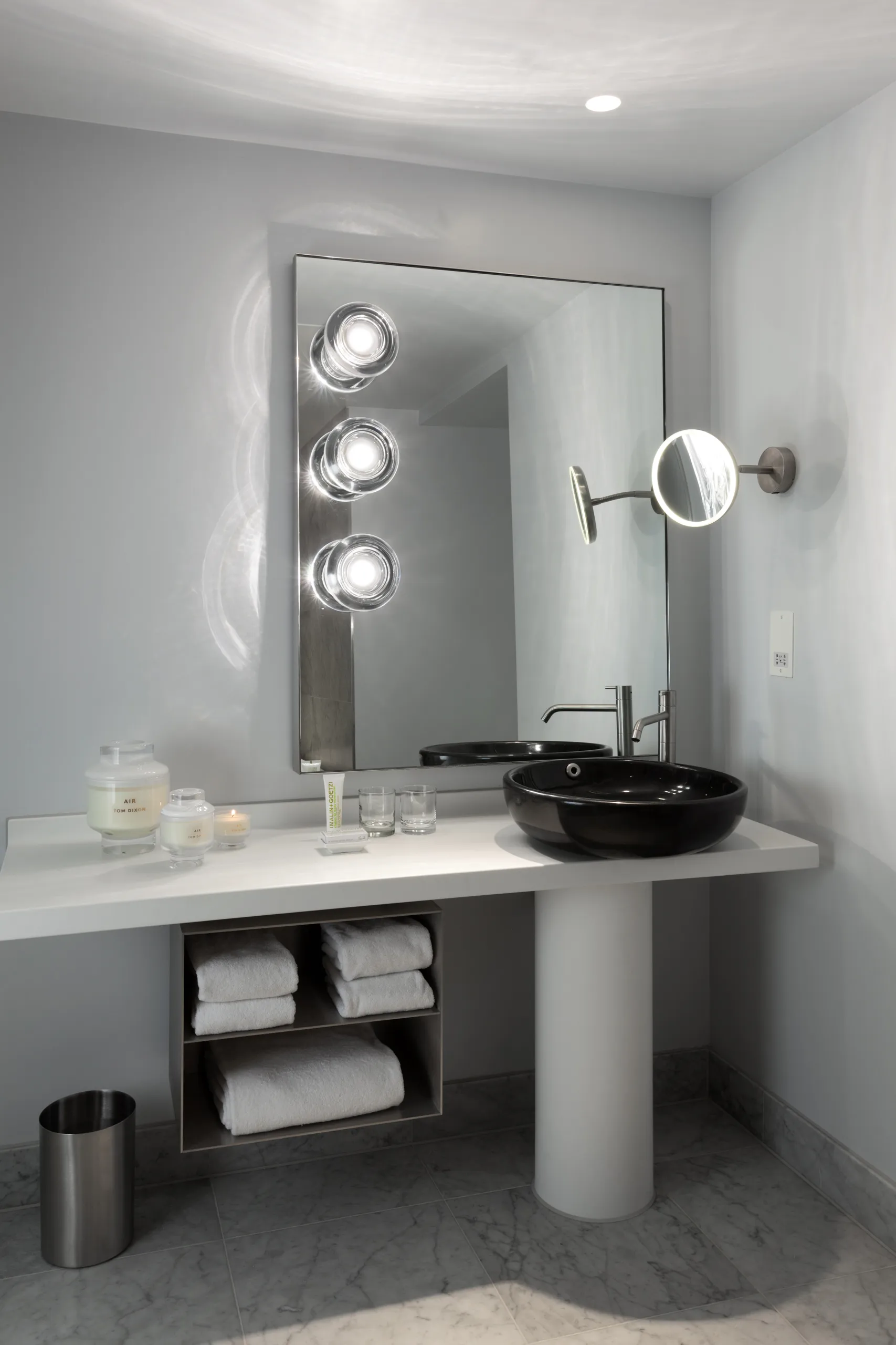 Elements scented candle medium, Air Tom Dixon