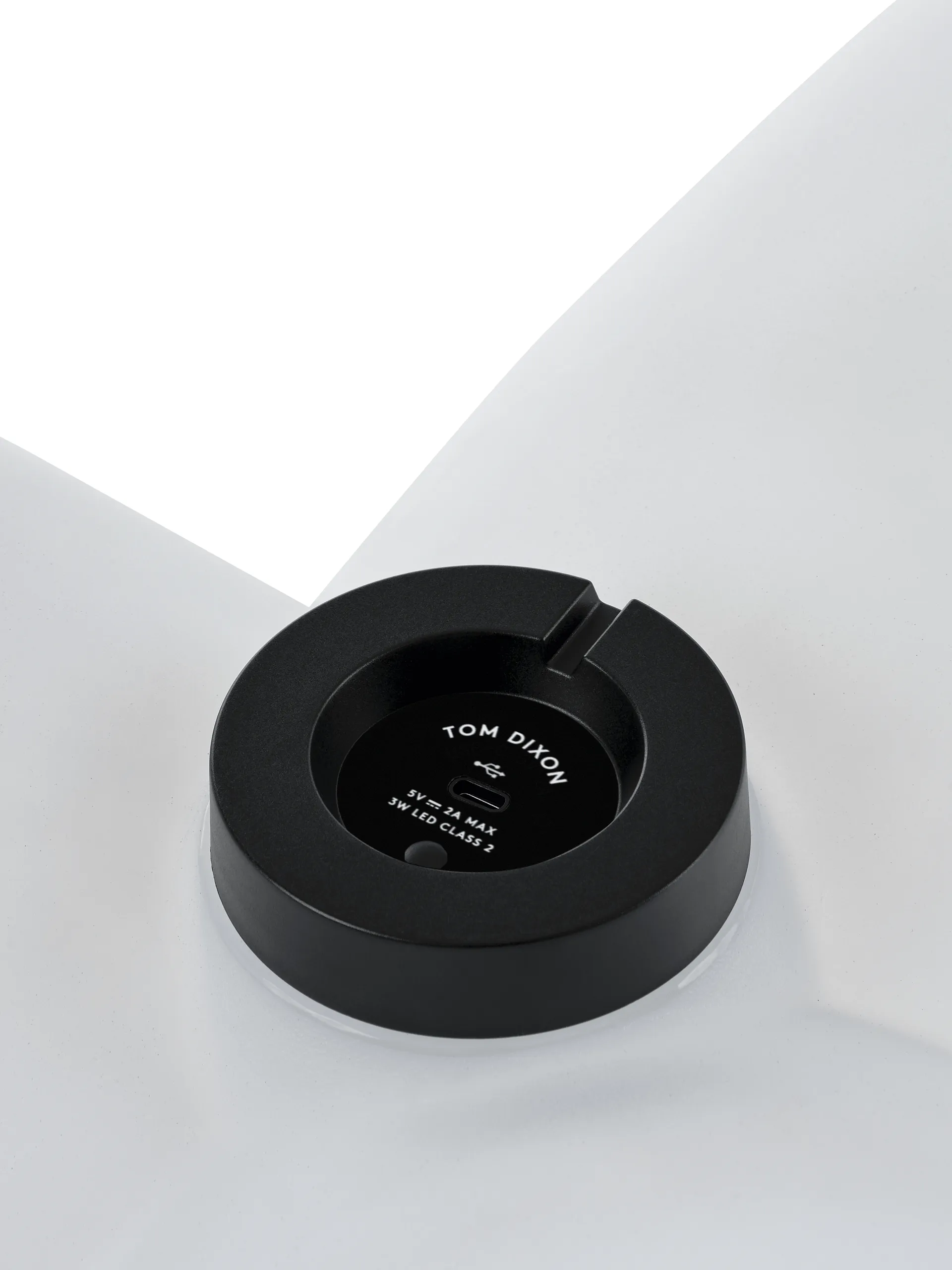 Jack portable table lamp, White Tom Dixon