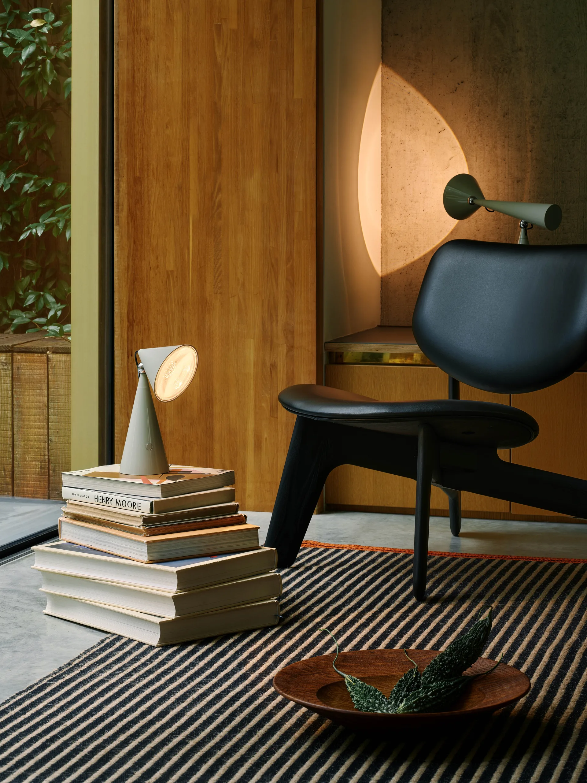 Line rug, Black 200x300 cm Tom Dixon