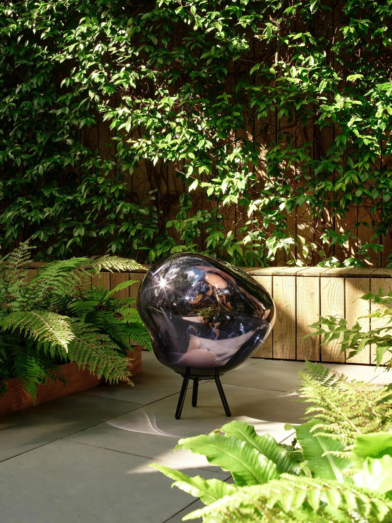 Melt Portable LED Large floor lamp, Smoke Tom Dixon