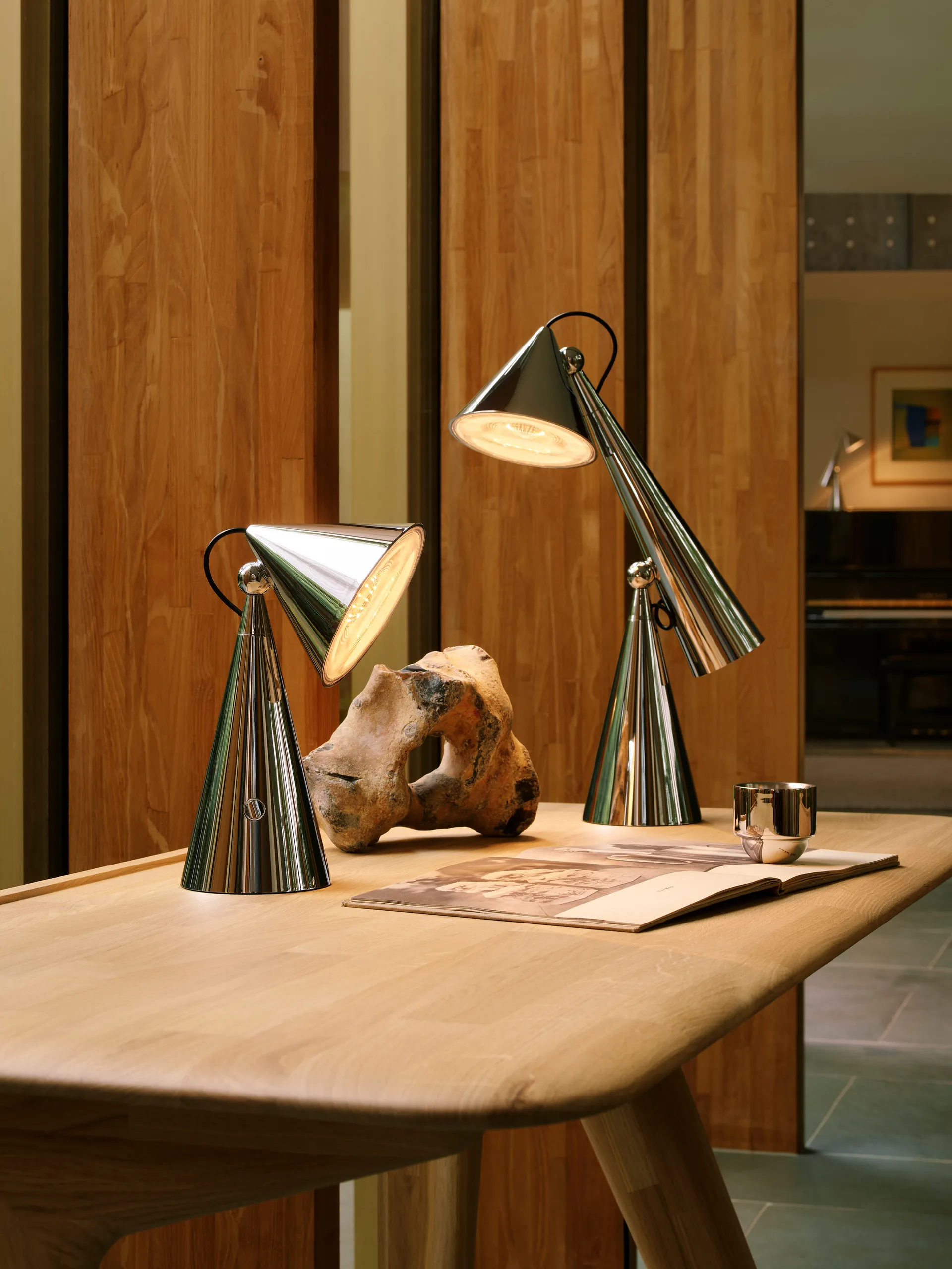 Pose Portable LED table lamp, Silver Tom Dixon