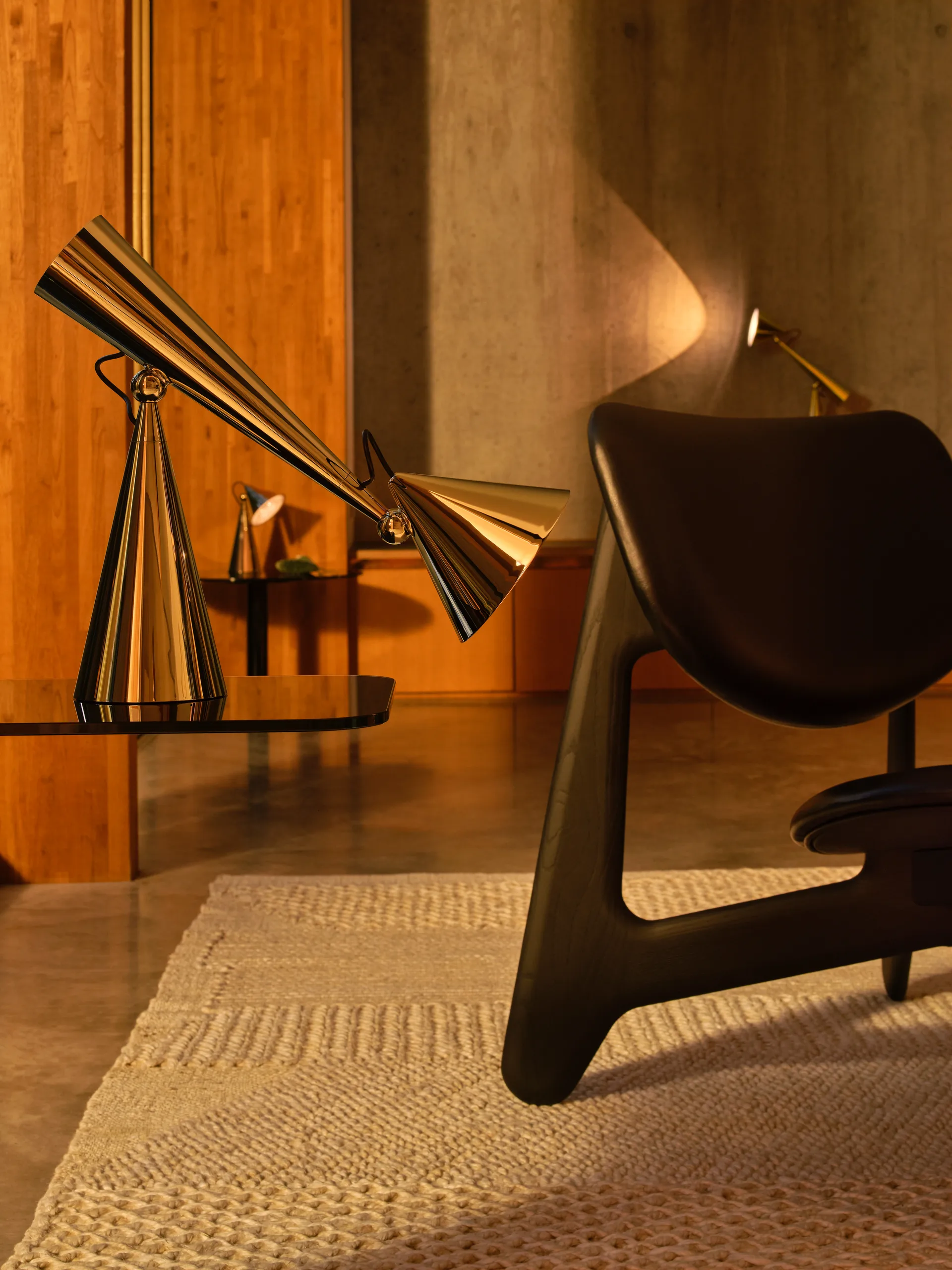 Pose Task LED table lamp, Gold Tom Dixon