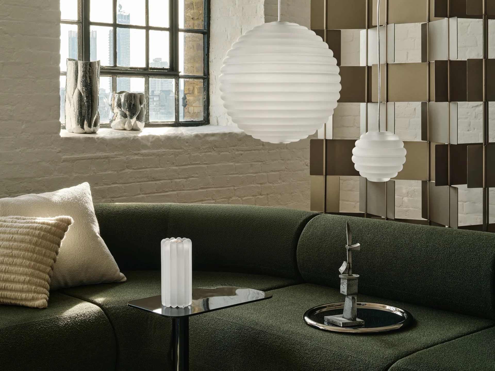 Press Sphere mini pendant LED Ø14,5 cm, Frosted Tom Dixon