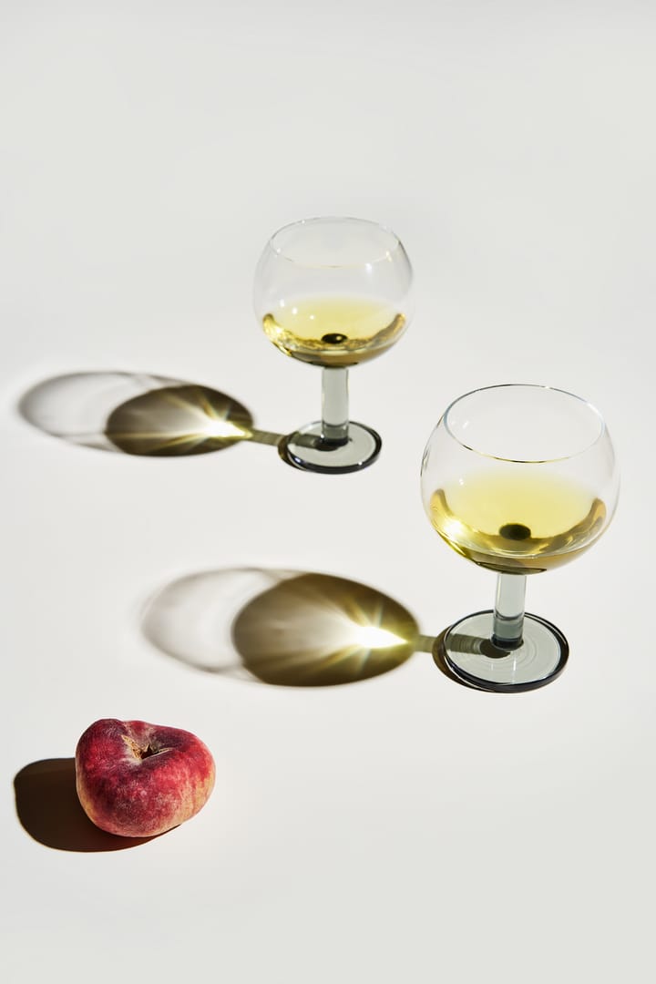 Puck Balloon glass on foot 45 cl 2-pack, Clear-smoke Tom Dixon