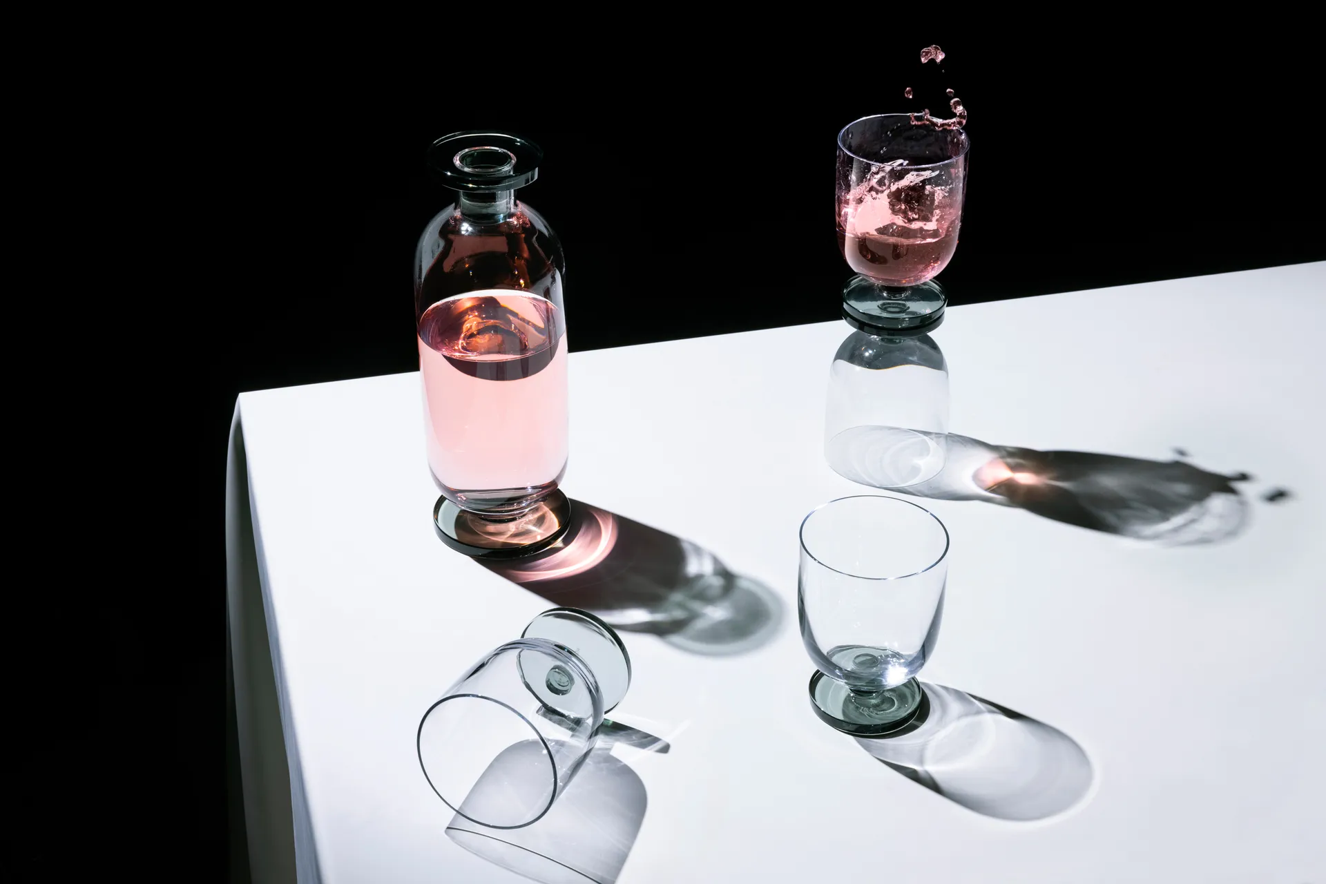 Puck carafe/decanter 90 cl, Clear Tom Dixon