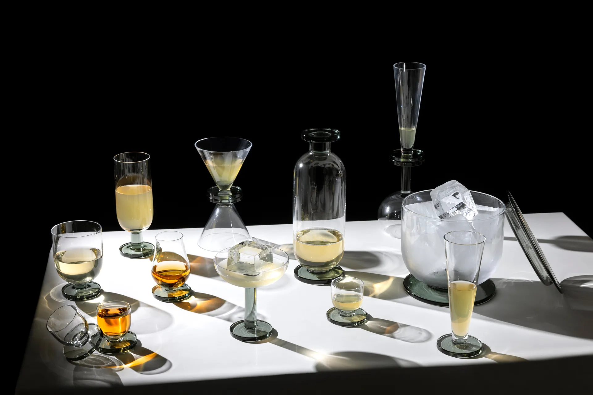 Puck carafe/decanter 90 cl, Clear Tom Dixon