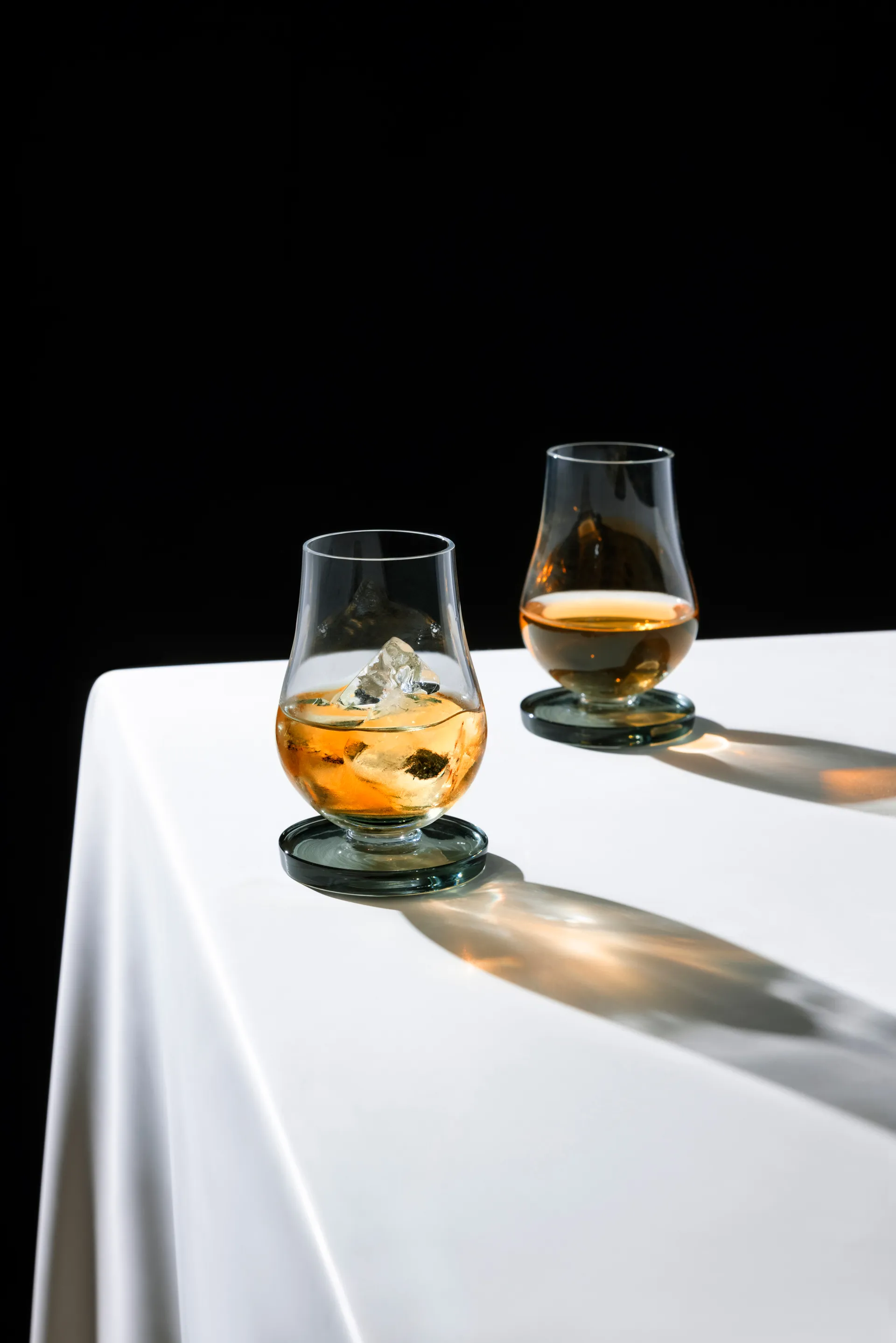 Puck whiskey glass 17.5 cl 2-pack, Clear Tom Dixon