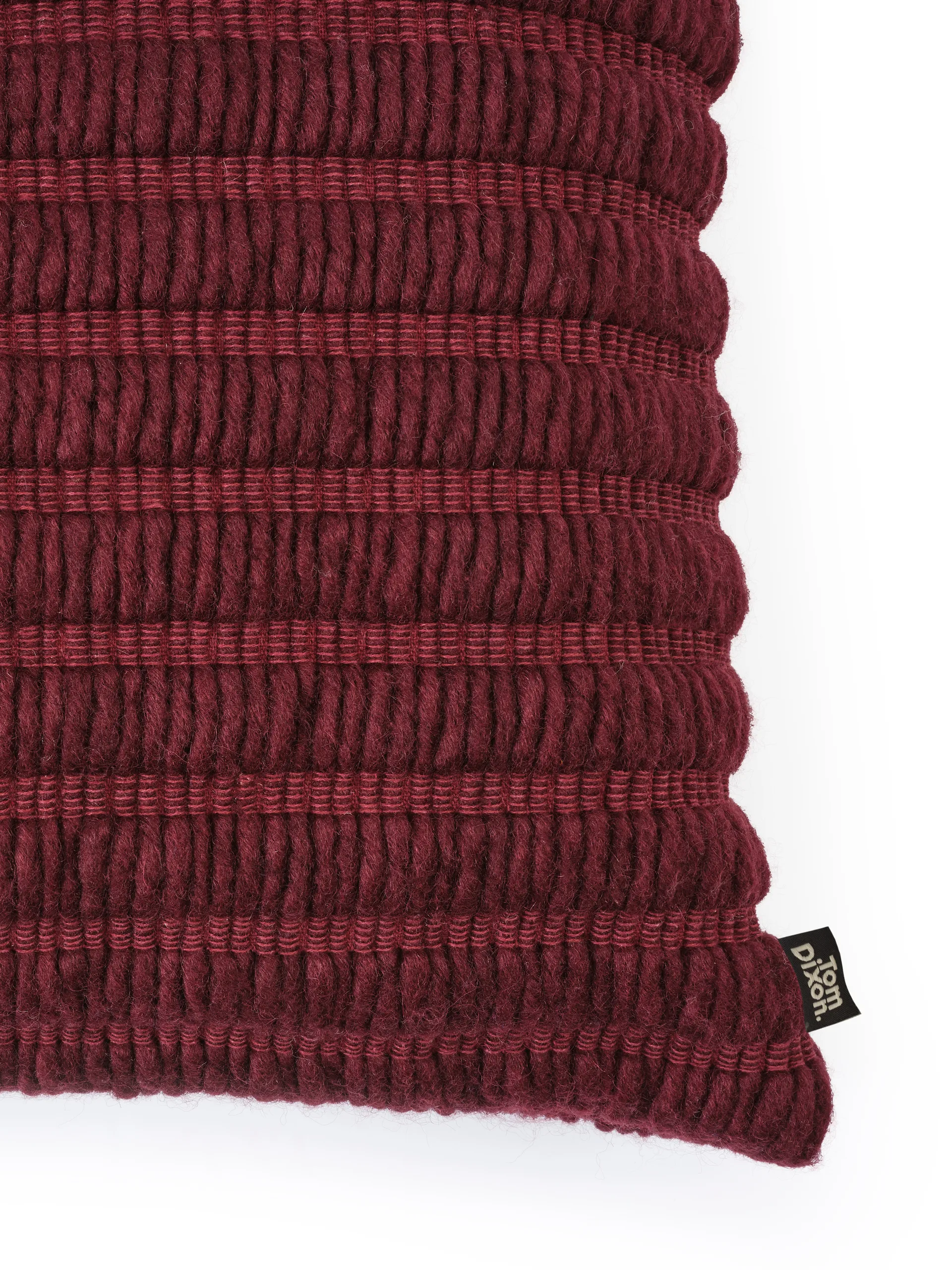 Ridge cushion 45x45 cm, Burgundy Tom Dixon
