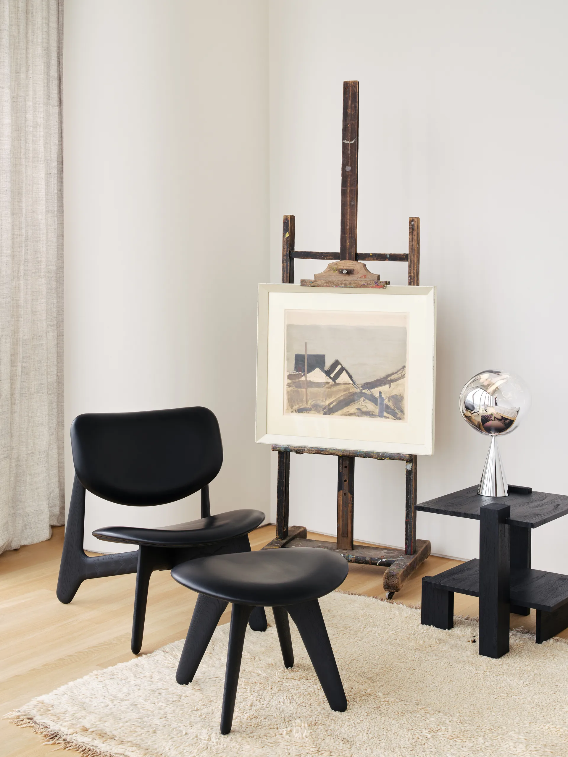 Slab lounge chair upholstered seat, Black ash-black leather Tom Dixon