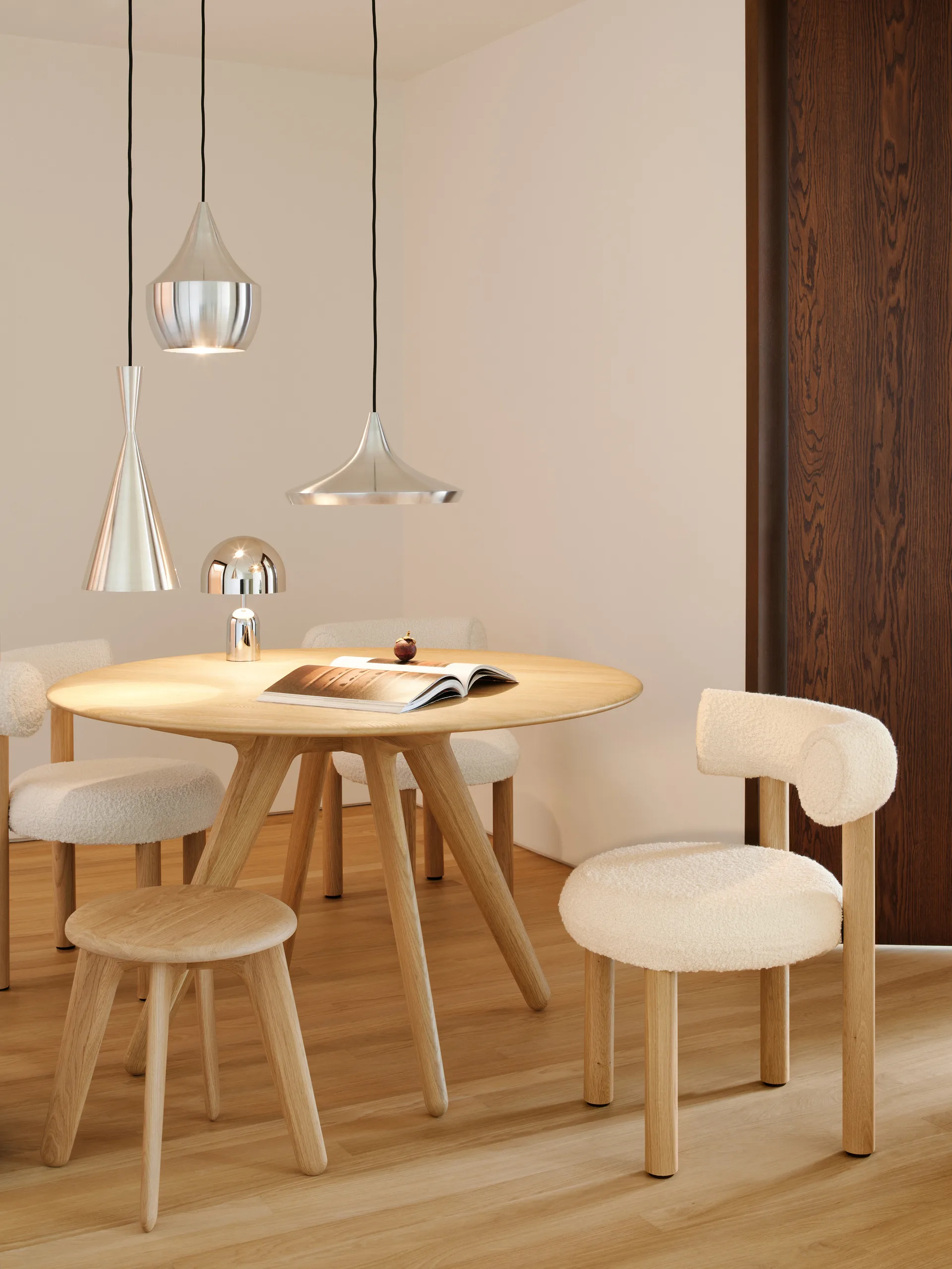 Slab round table large Ø120 cm, Natural Tom Dixon