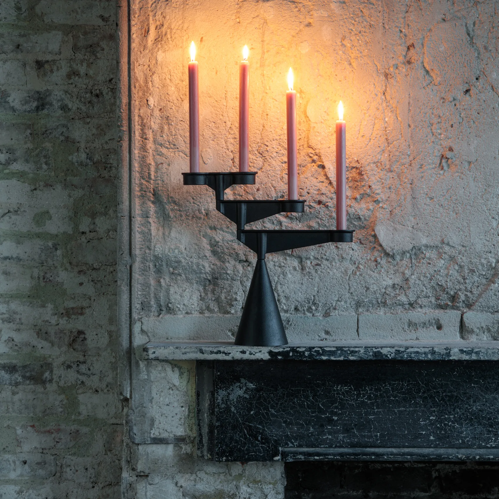 Spin candle holder mini, Black Tom Dixon