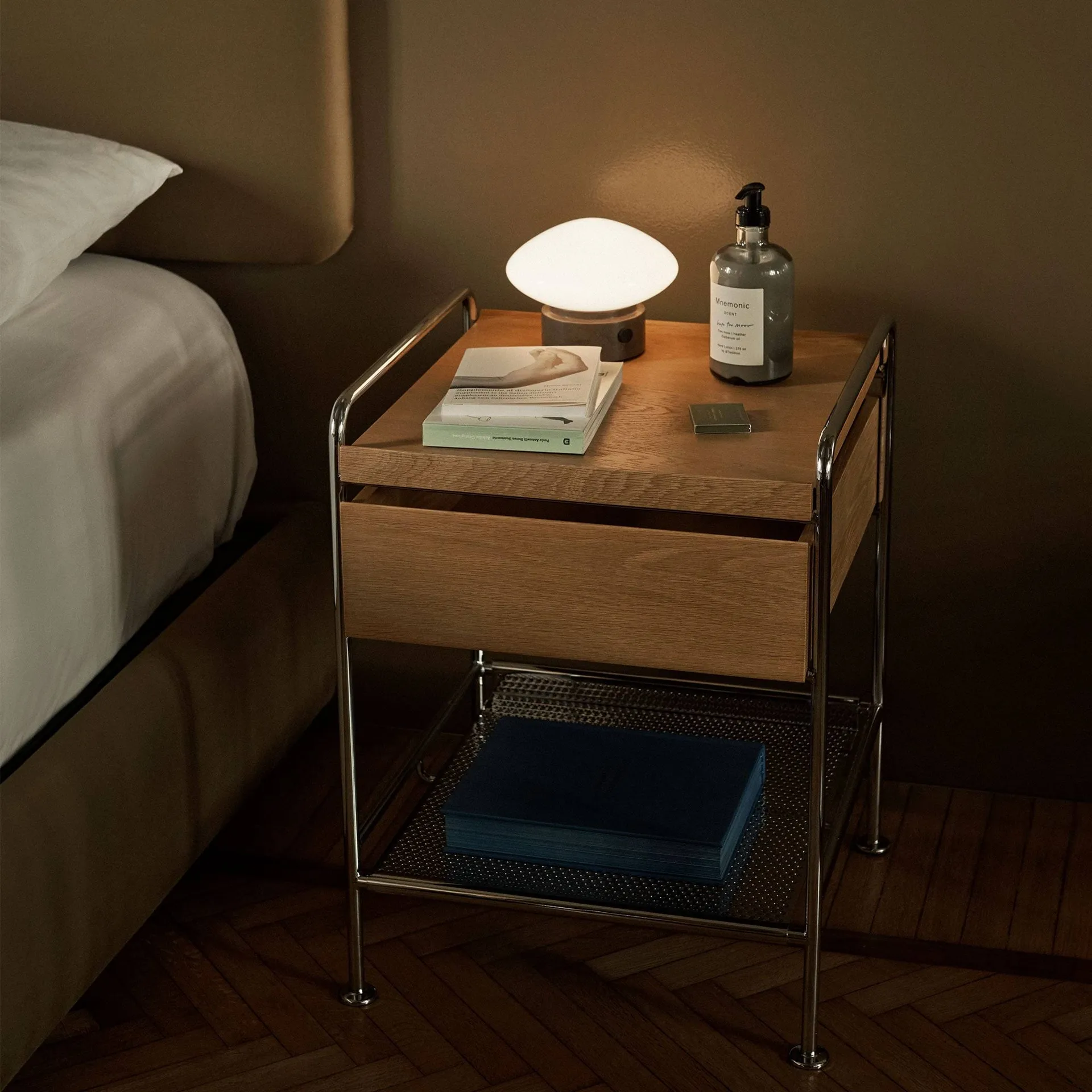 Alima NDS3 side table, Lacquered oak-chrome &Tradition
