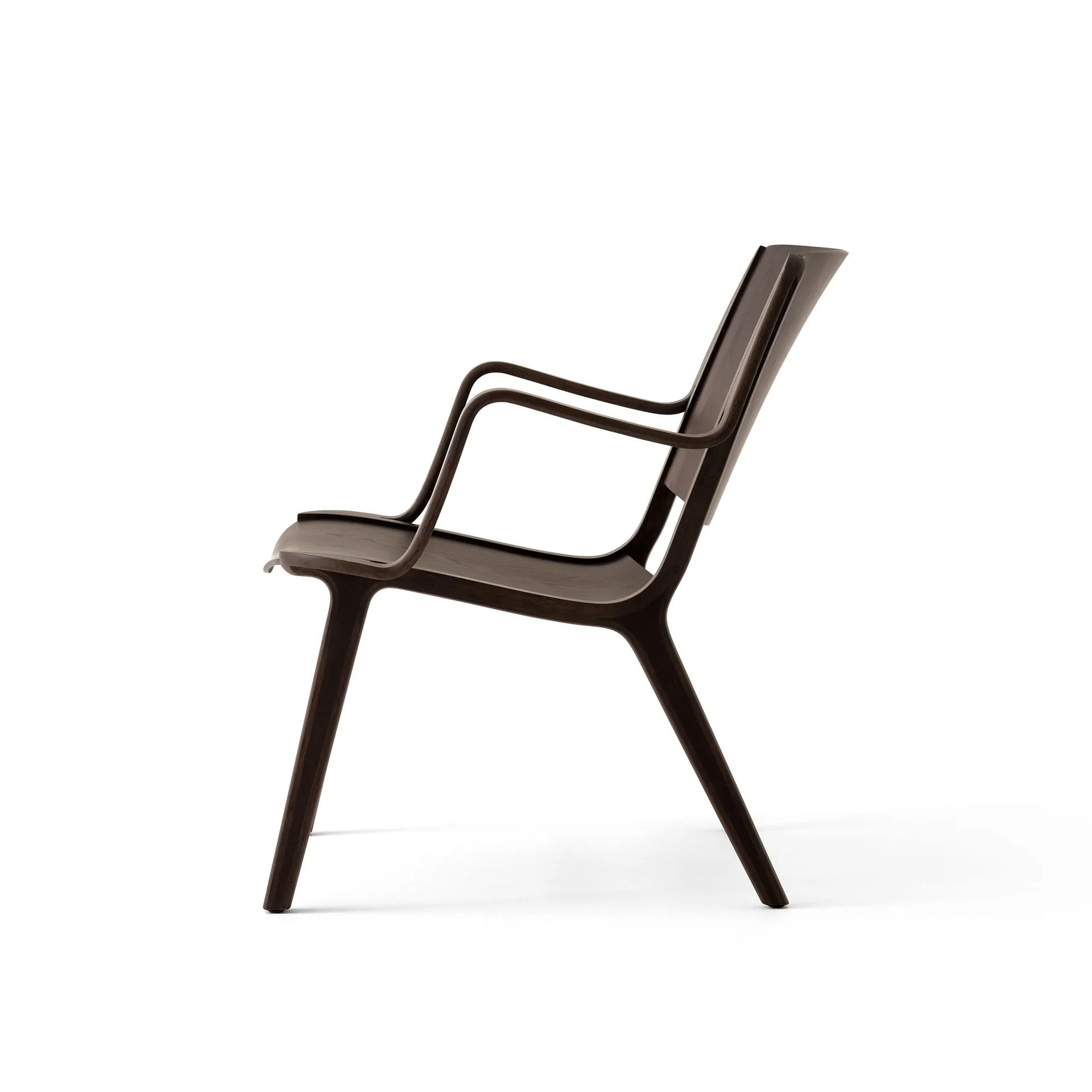 AX HM11 lounge chair with armrests, Dark stained oak &Tradition